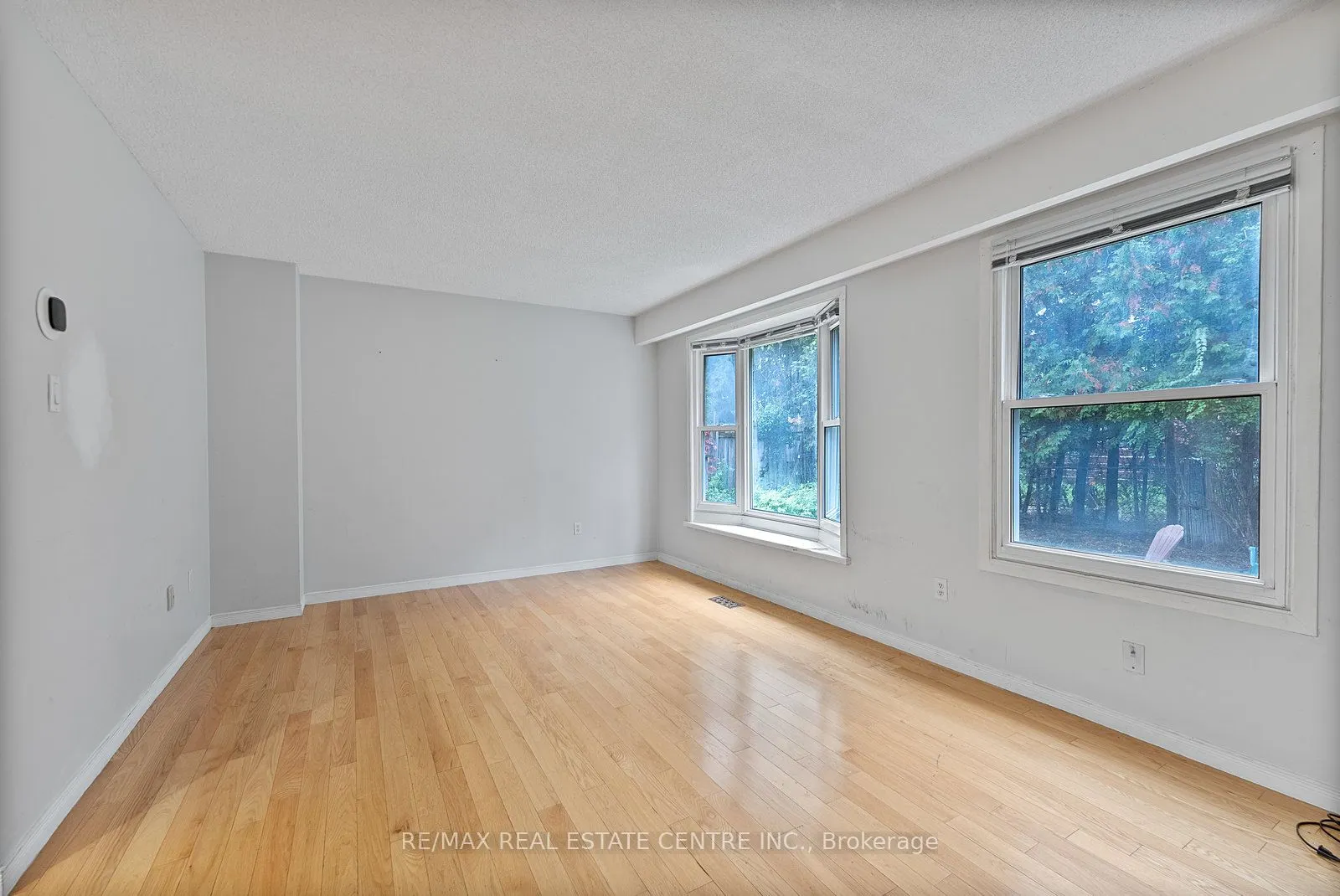 79 Fawndale Crescent, #Upper