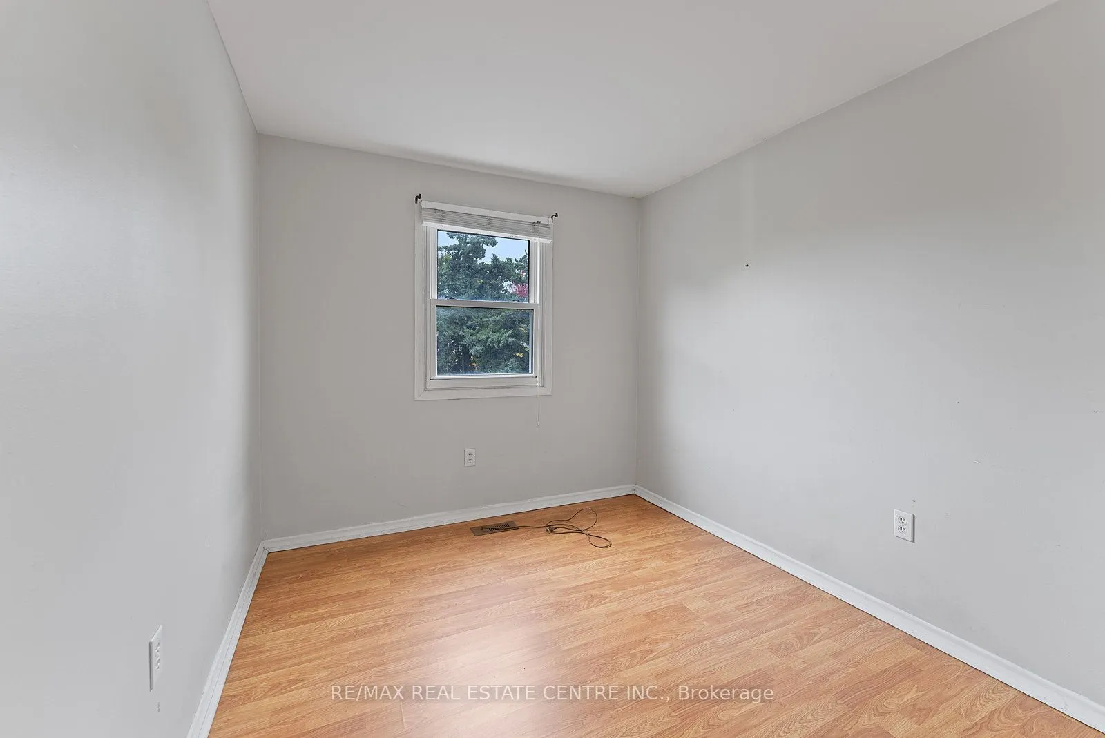 79 Fawndale Crescent, #Upper