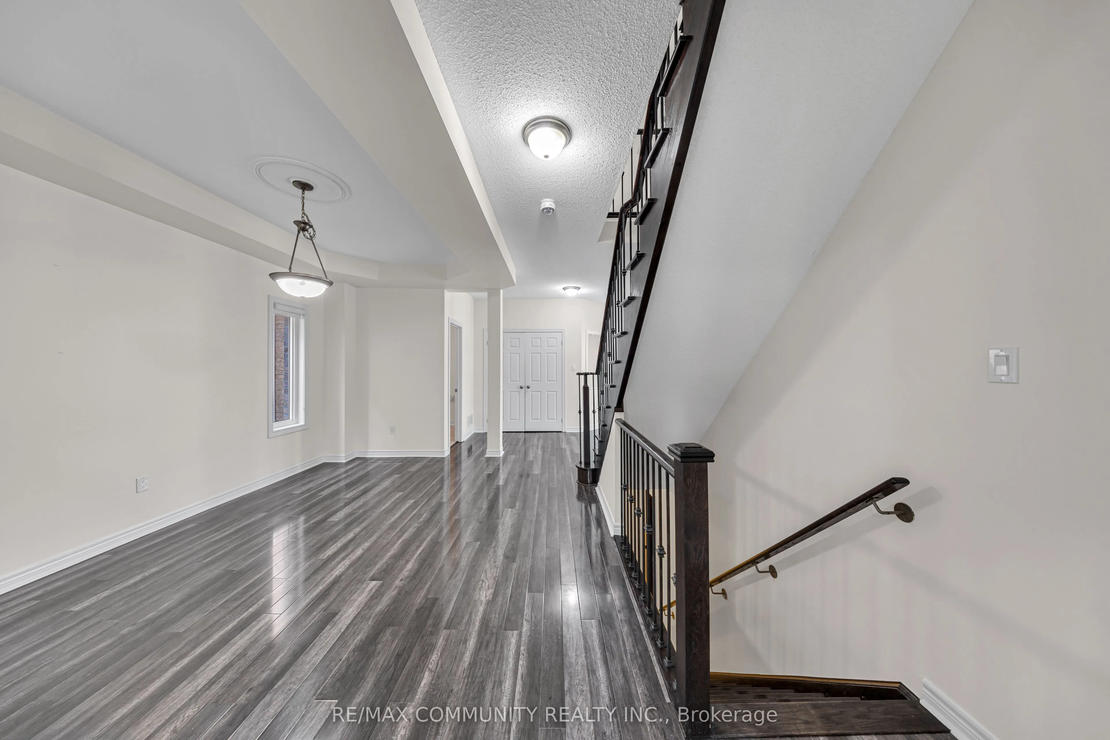 35 McCourt Drive