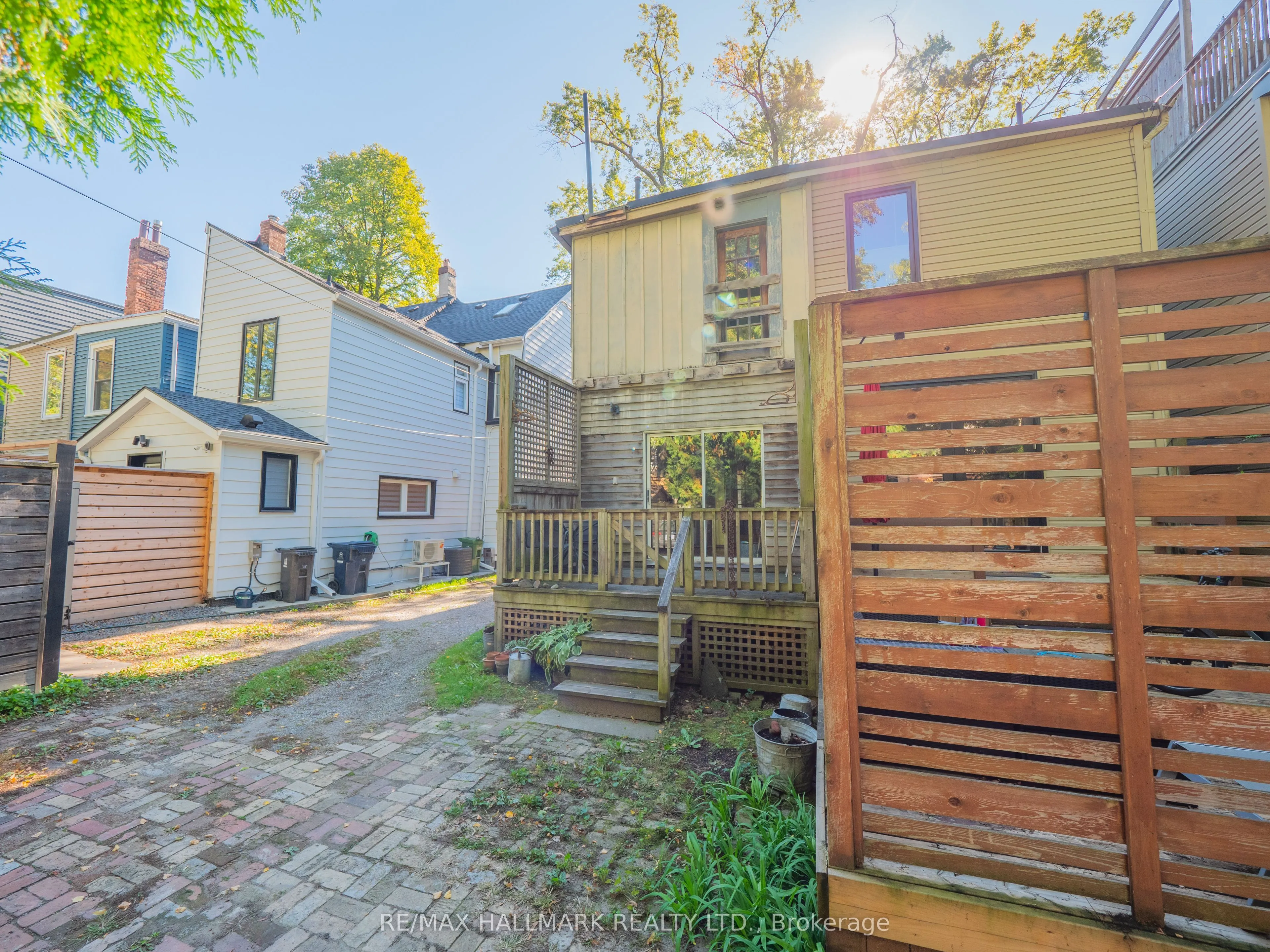 116 Victor Avenue