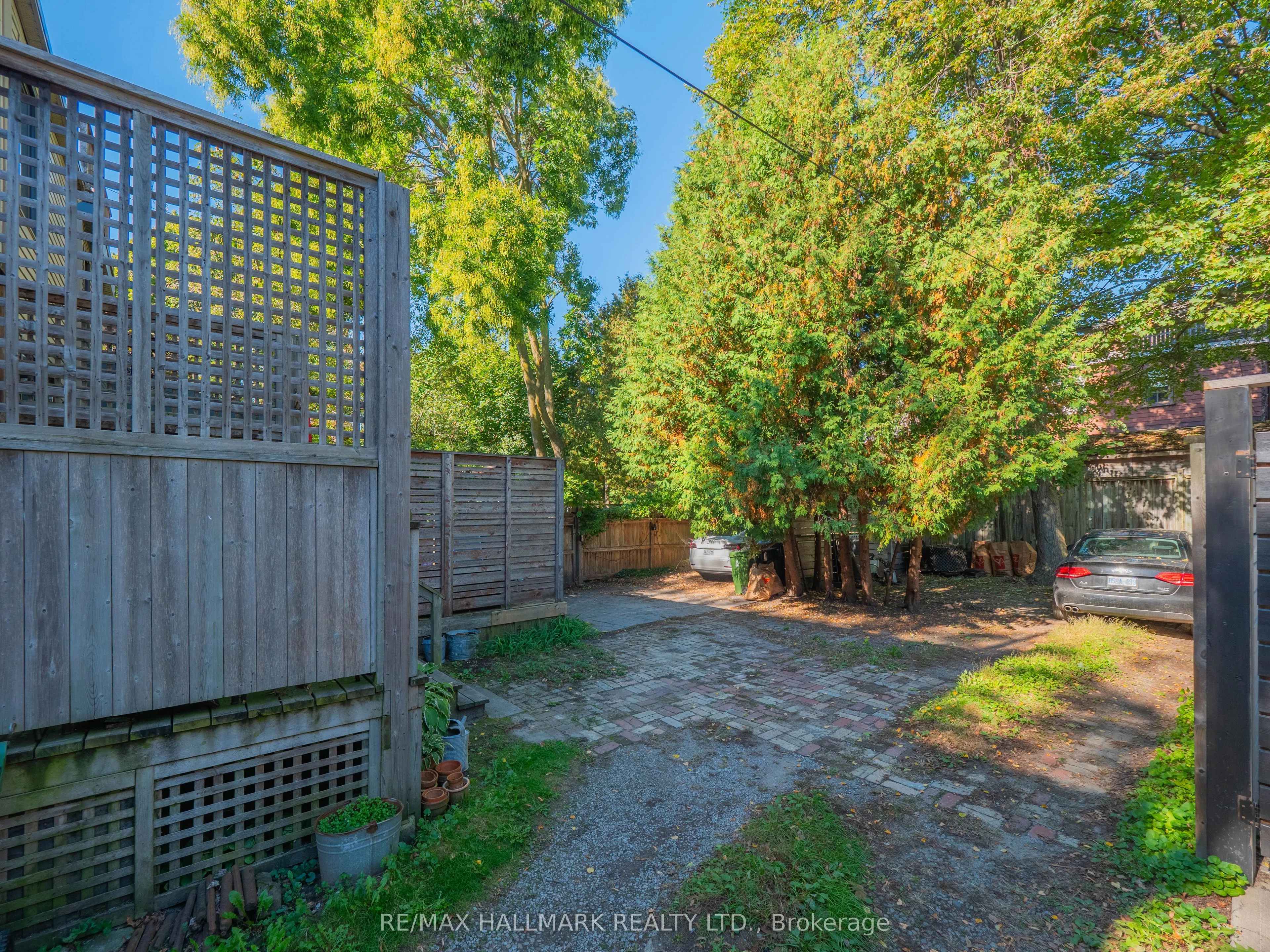 116 Victor Avenue