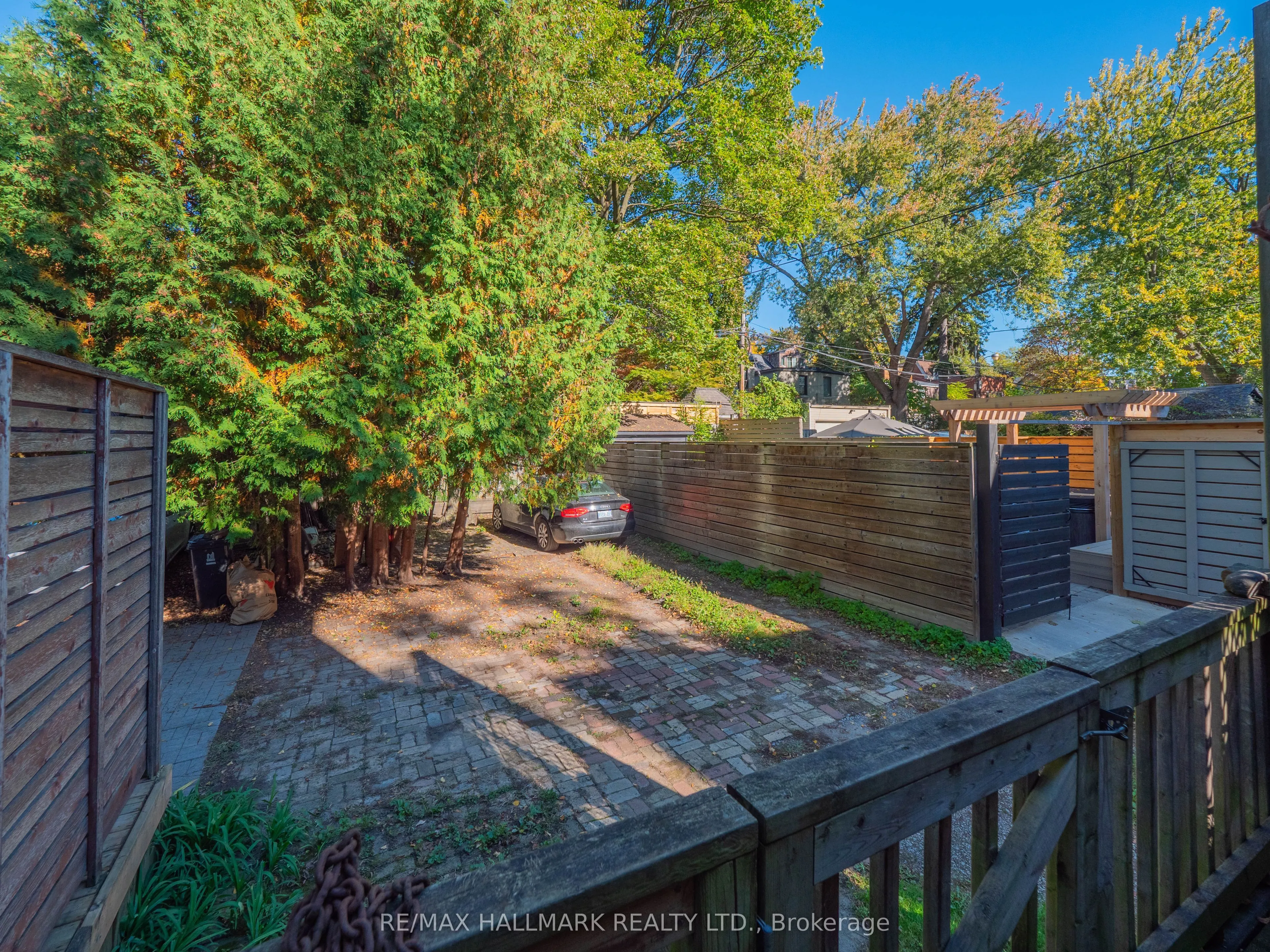116 Victor Avenue