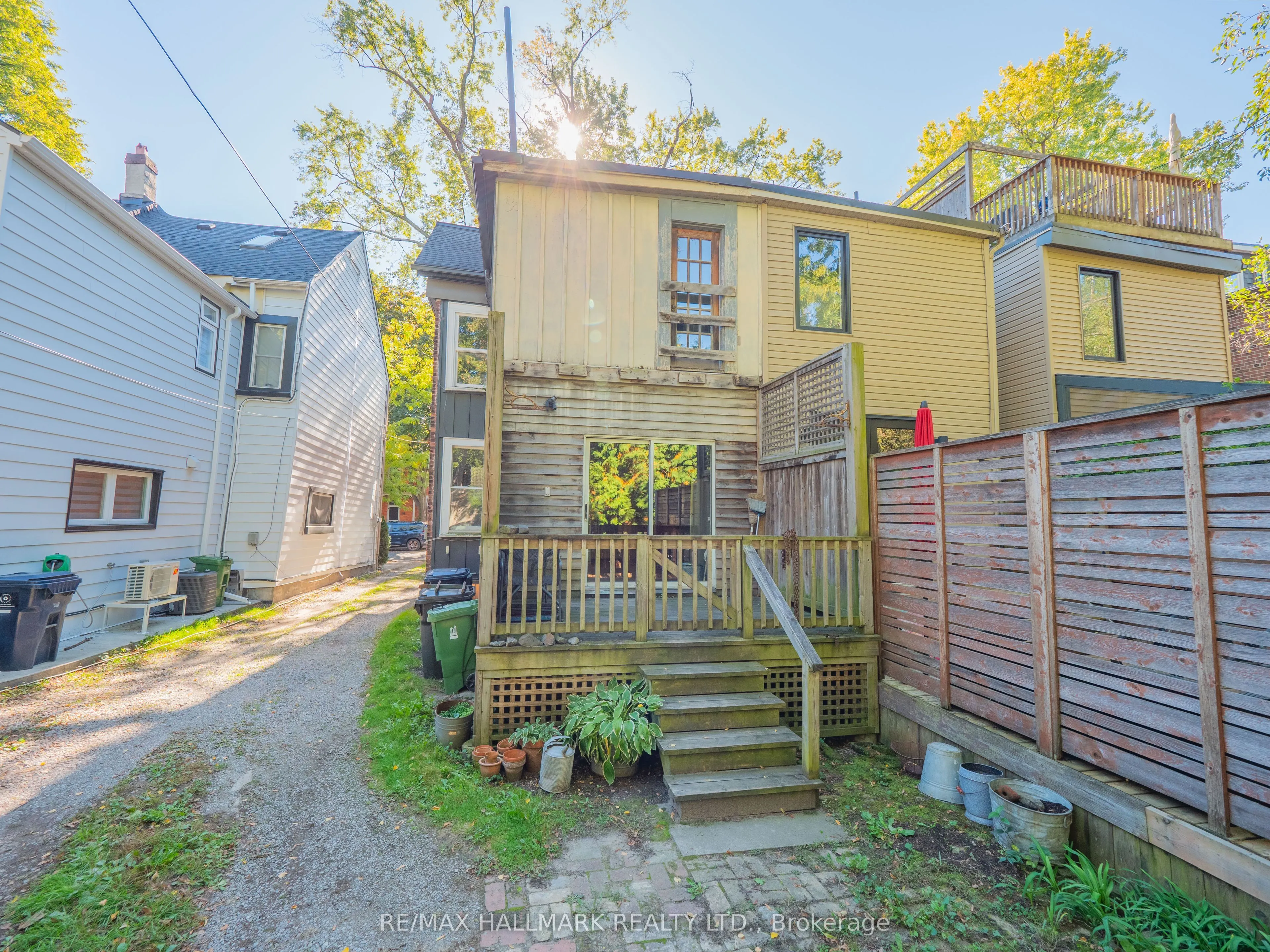 116 Victor Avenue