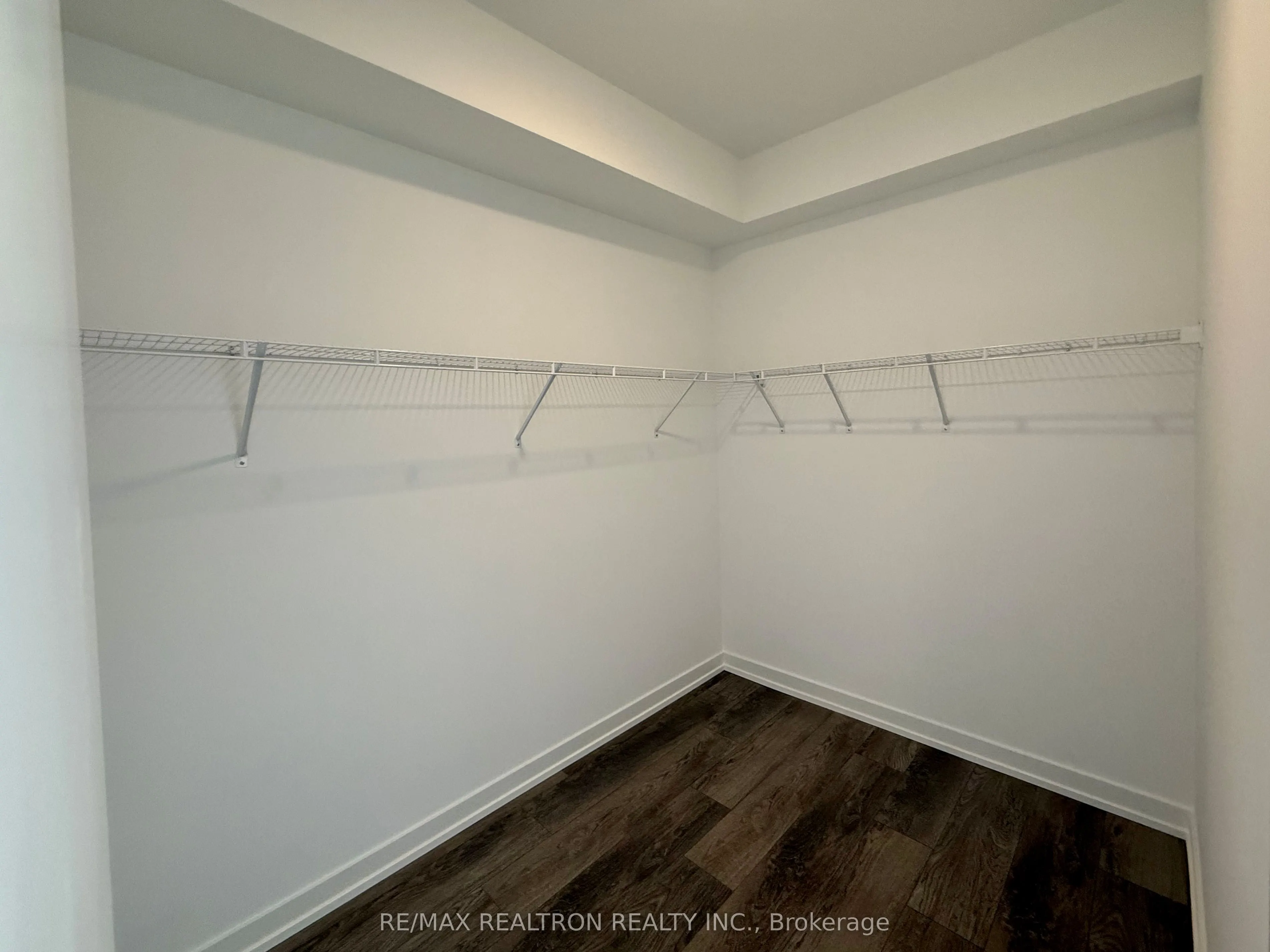 3069 Pharmacy Avenue, #2