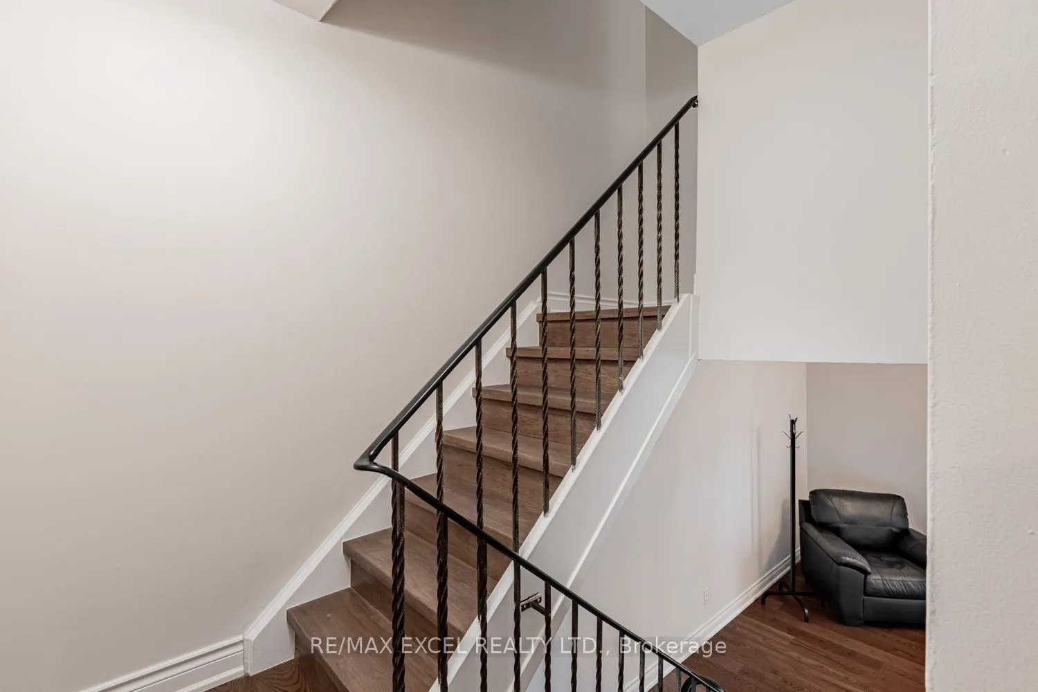 120 Beverly Glen Boulevard, ##61