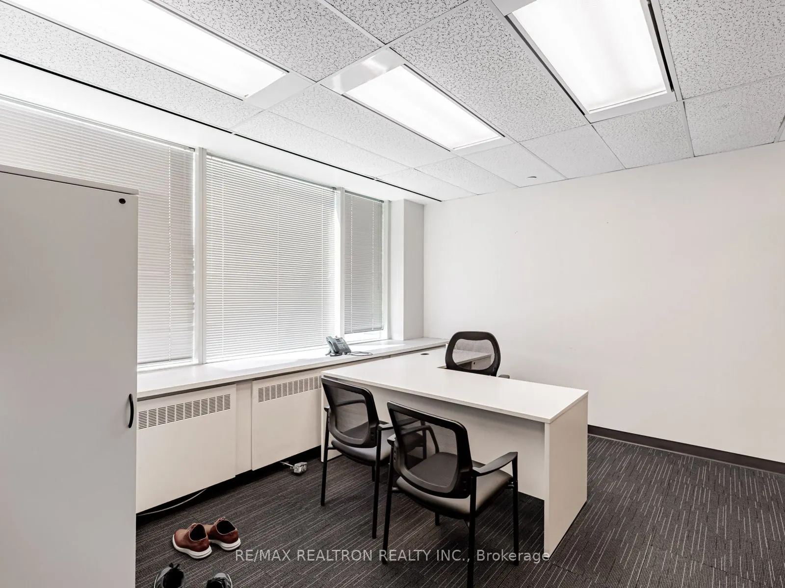 2206 Eglinton Avenue E, #200