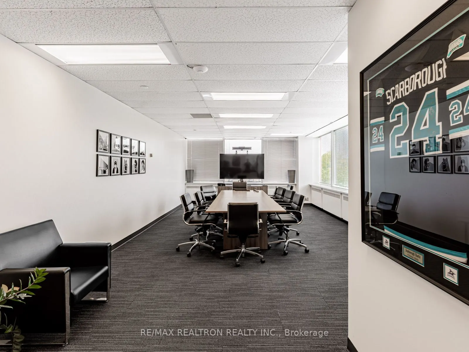 2206 Eglinton Avenue E, #200