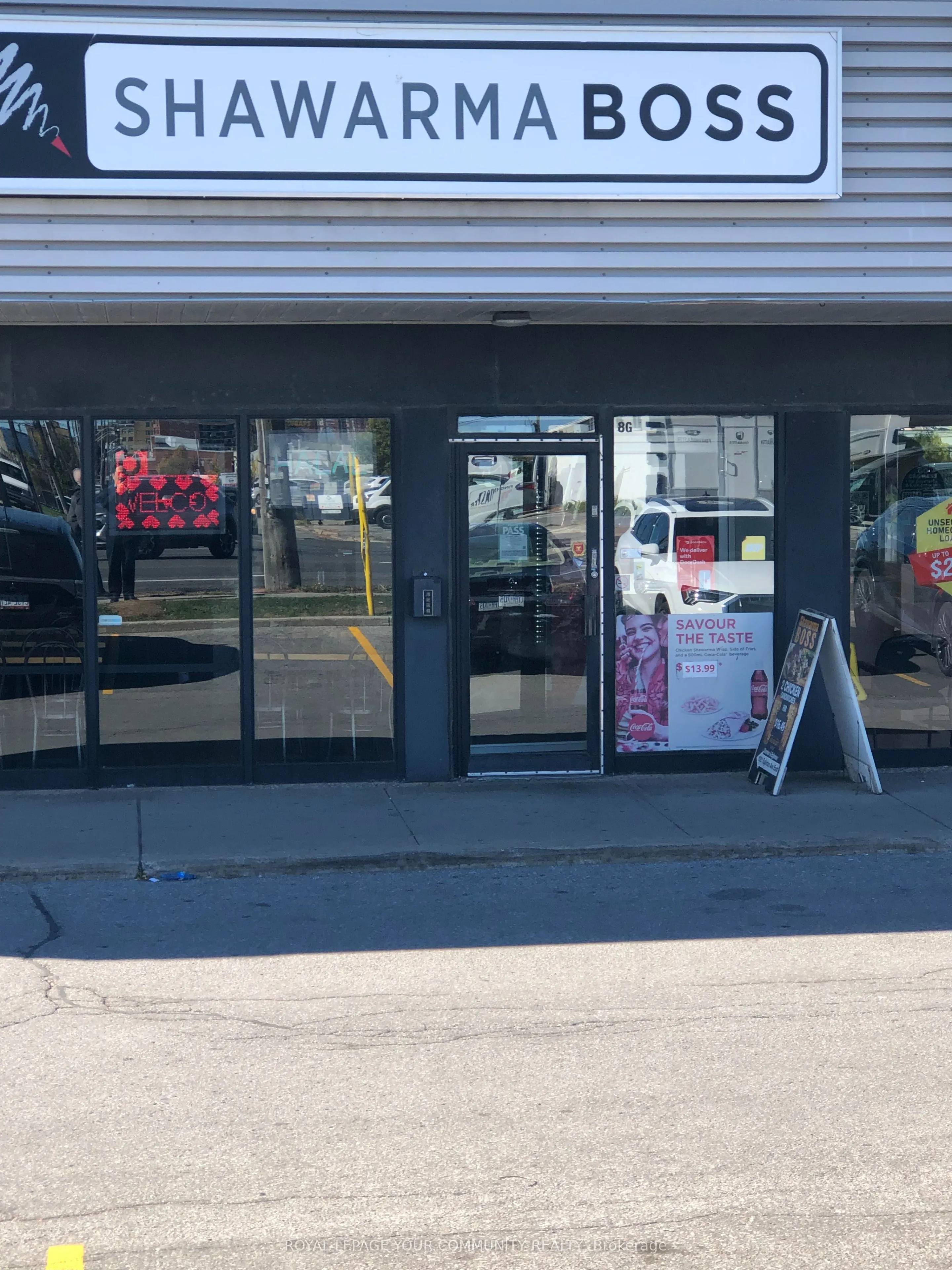 1921 Eglinton Avenue E, #8G