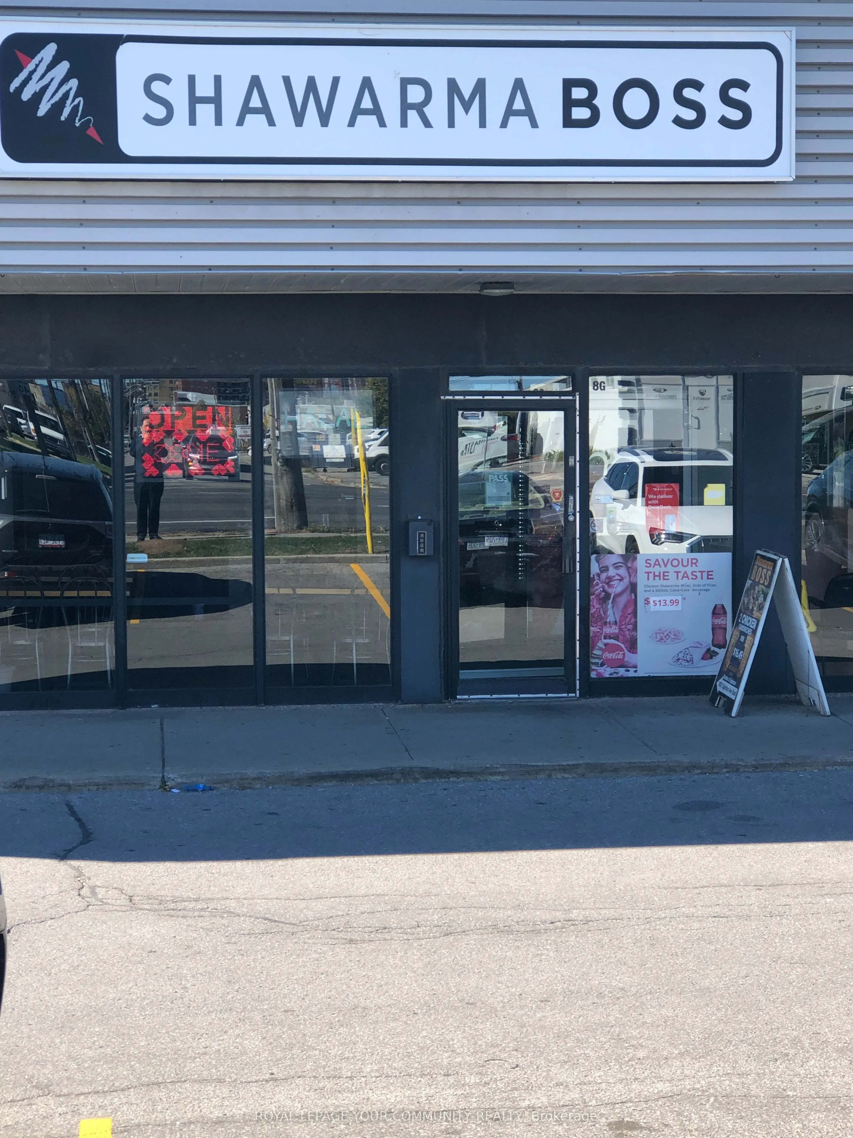 1921 Eglinton Avenue E, #8G