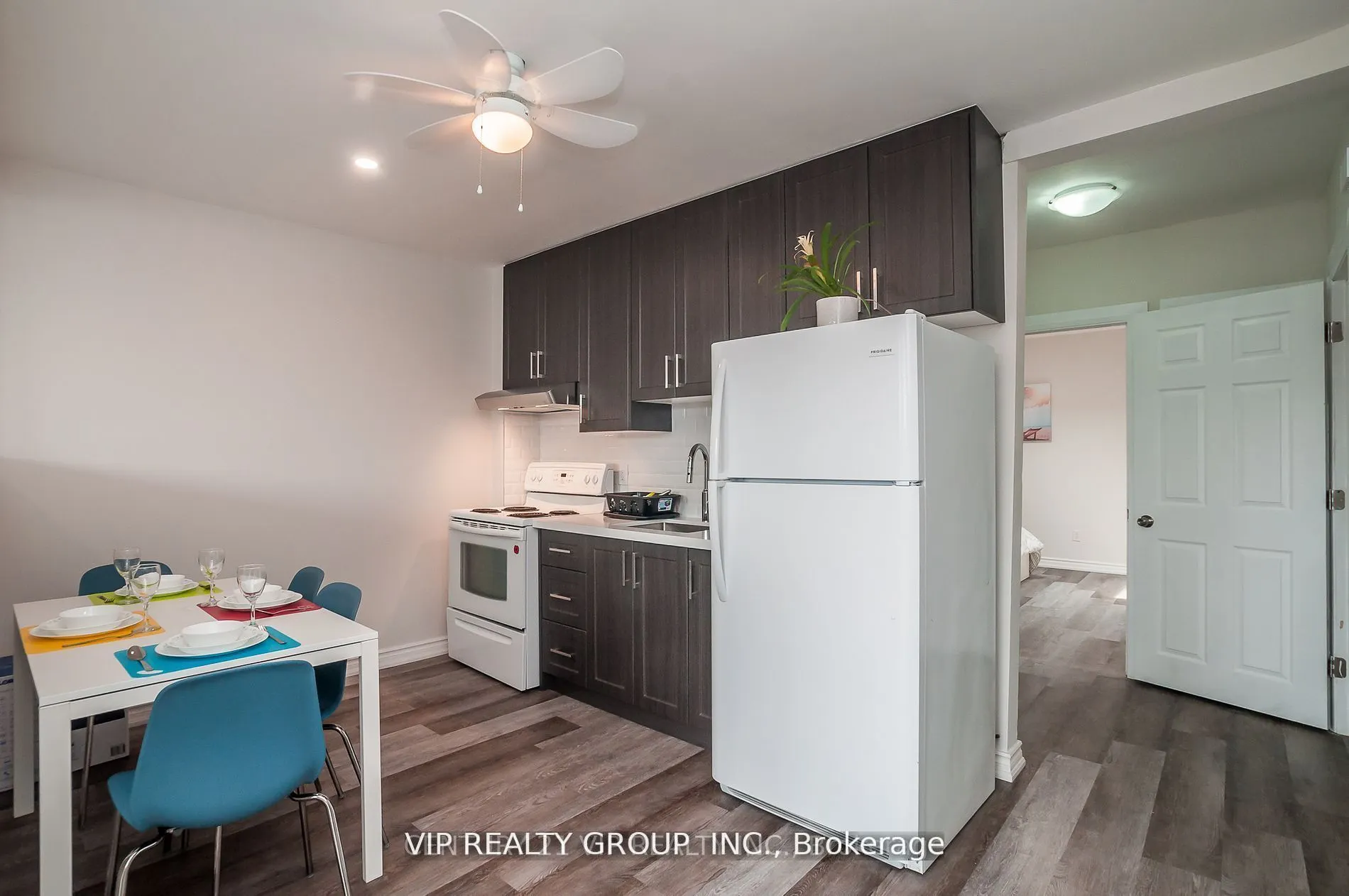 2626 Eglinton Avenue E, #unit 2