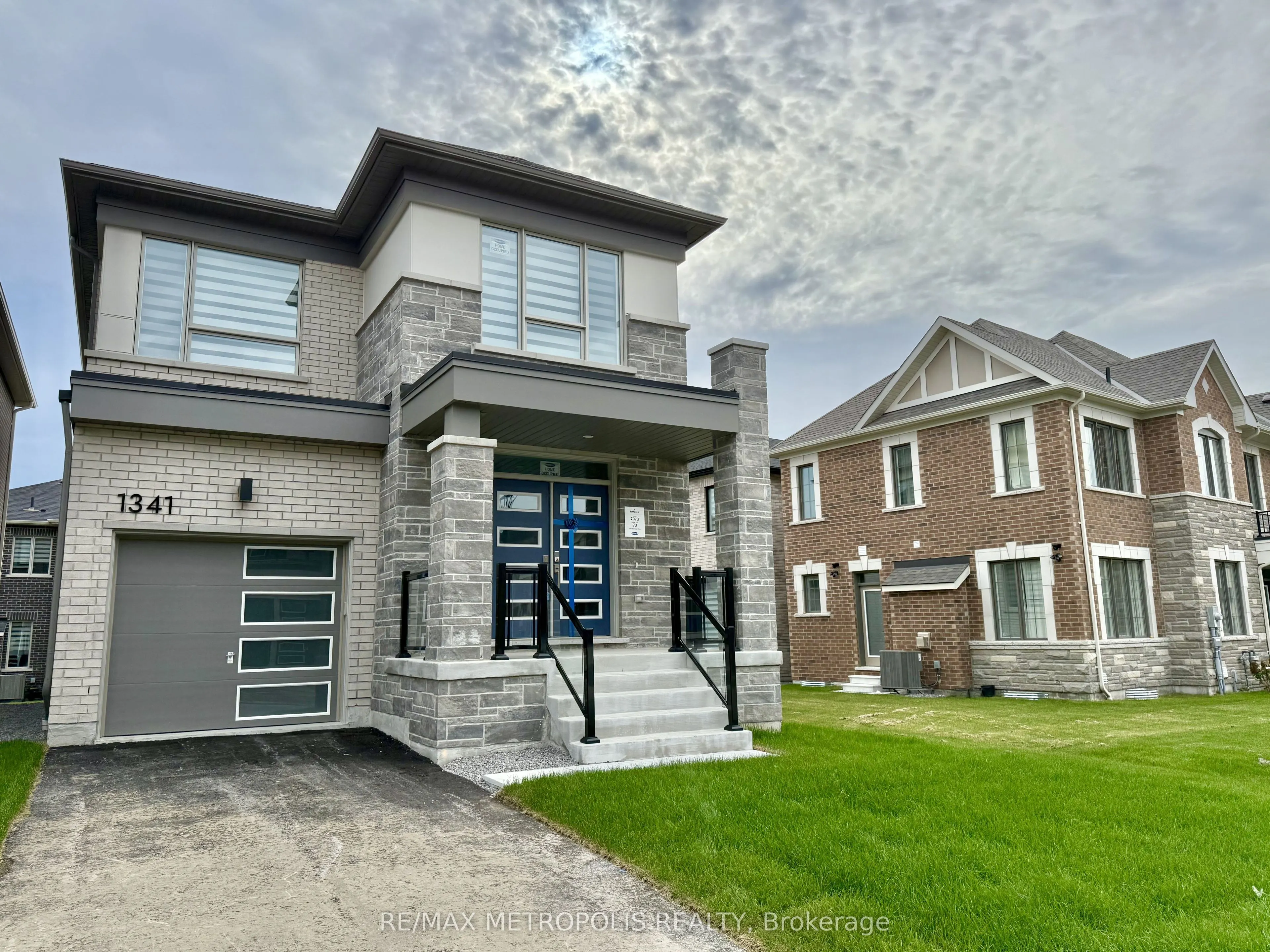 1341 Glamorgan Manor