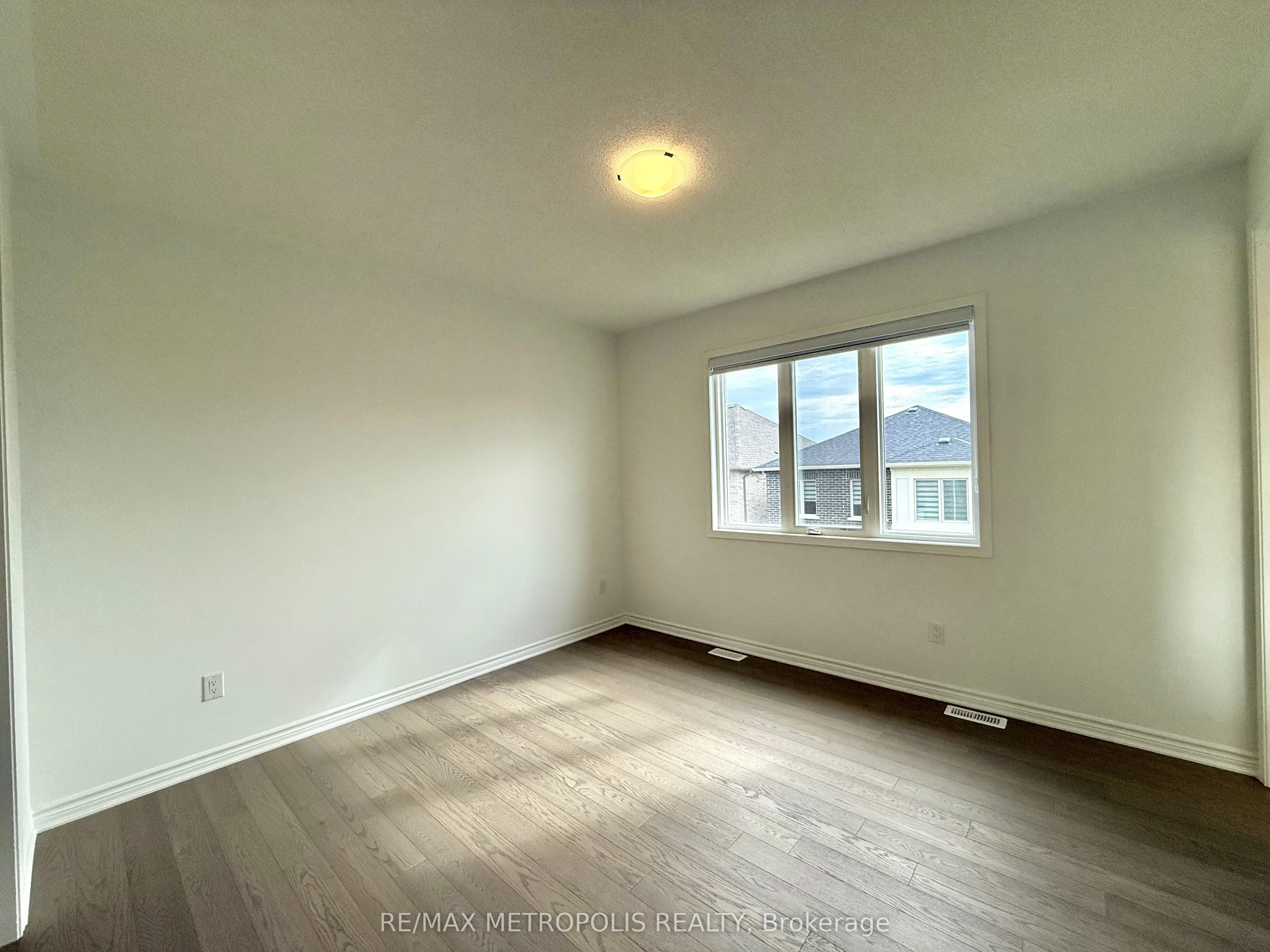 1341 Glamorgan Manor