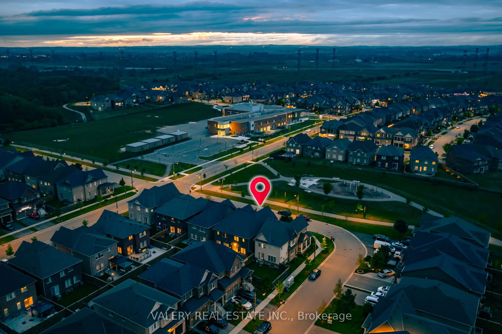 2442 Equestrian Crescent