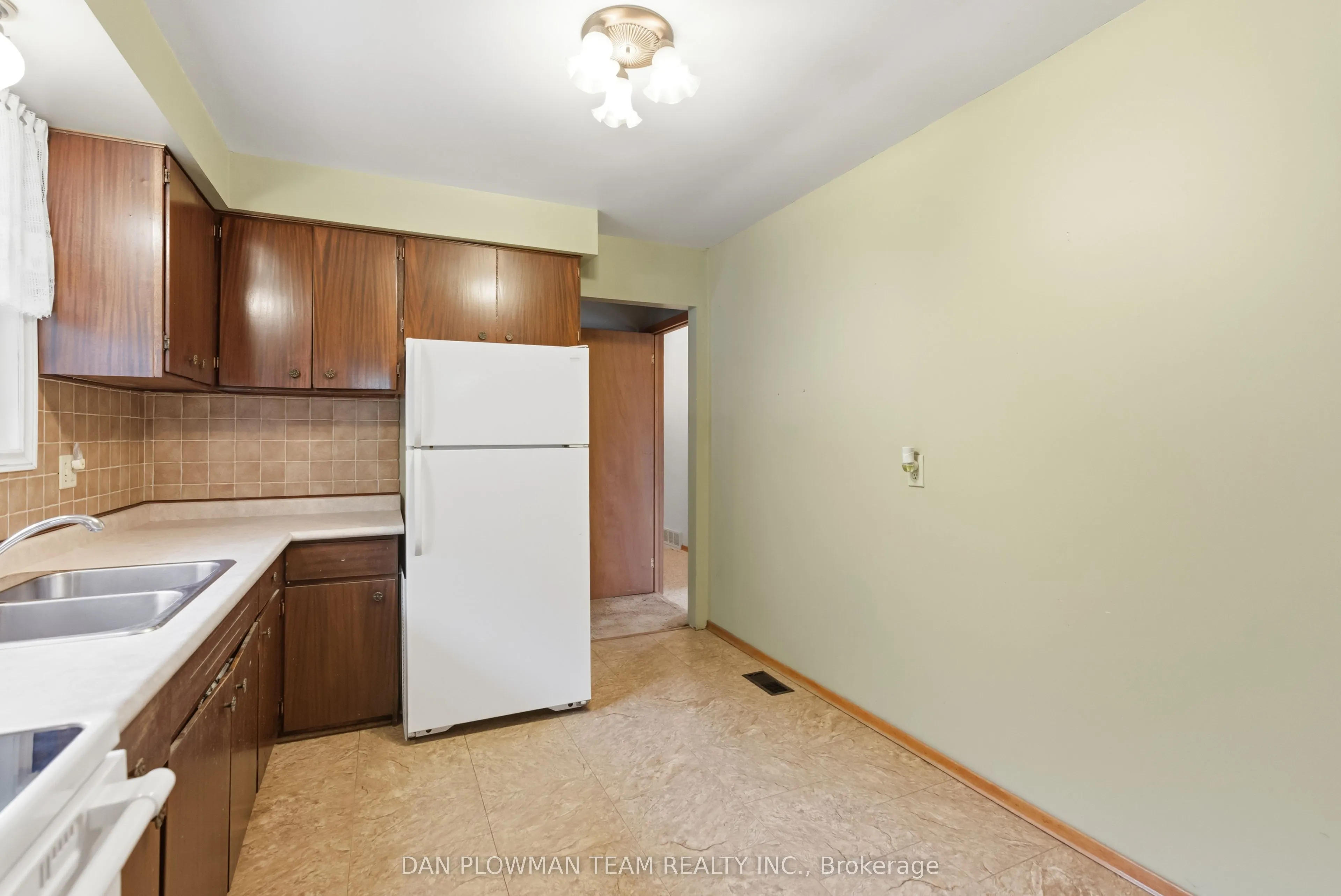 3916 7A Highway