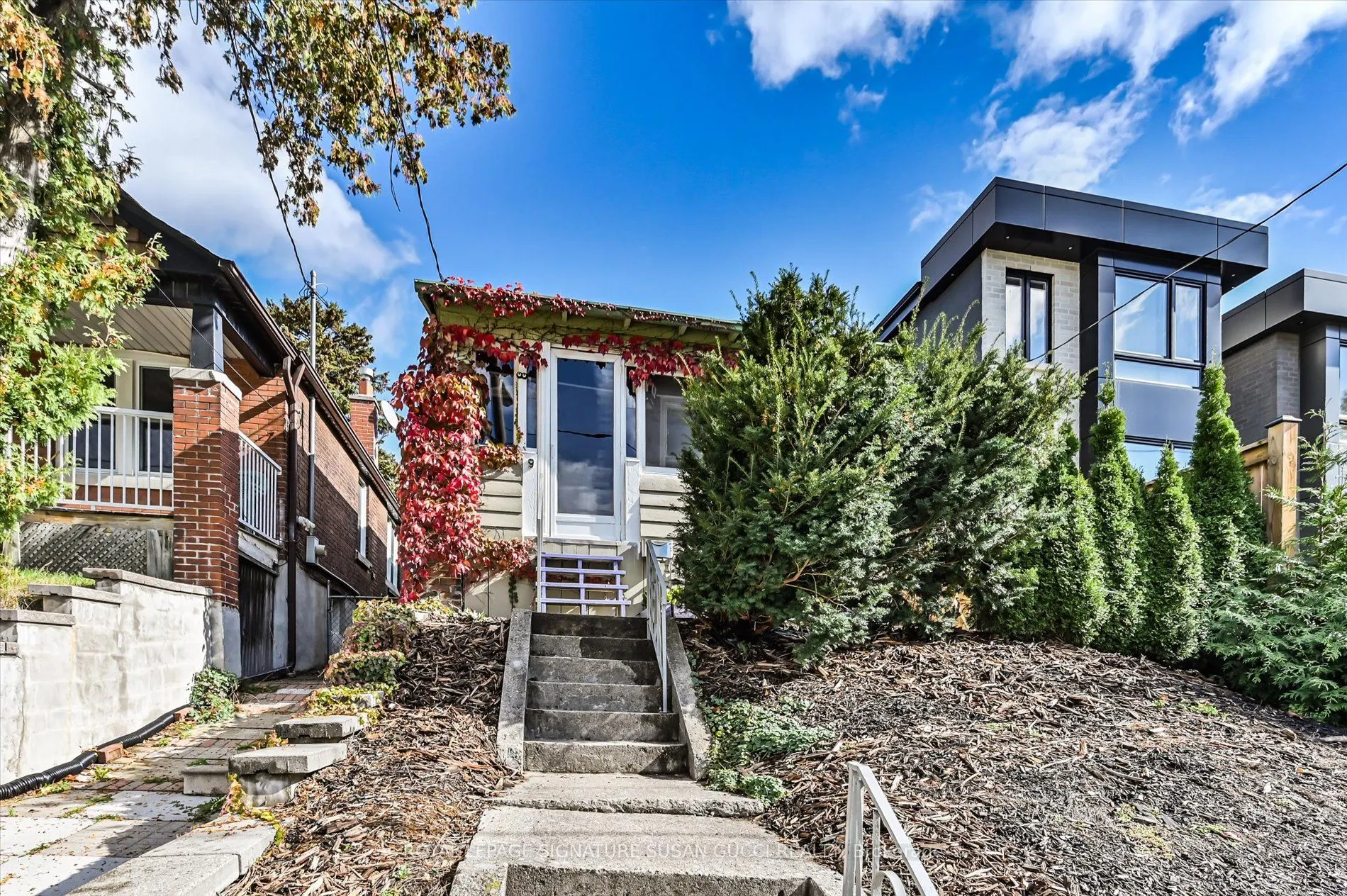9 Everett Crescent
