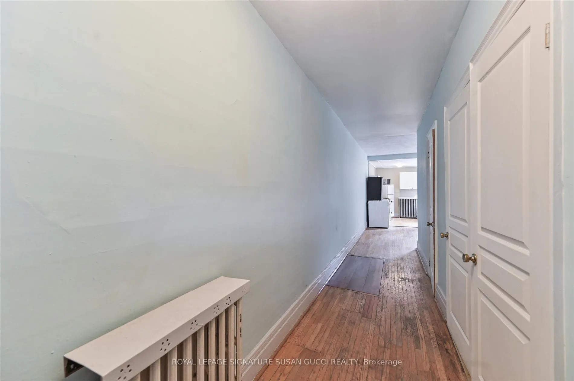 9 Everett Crescent