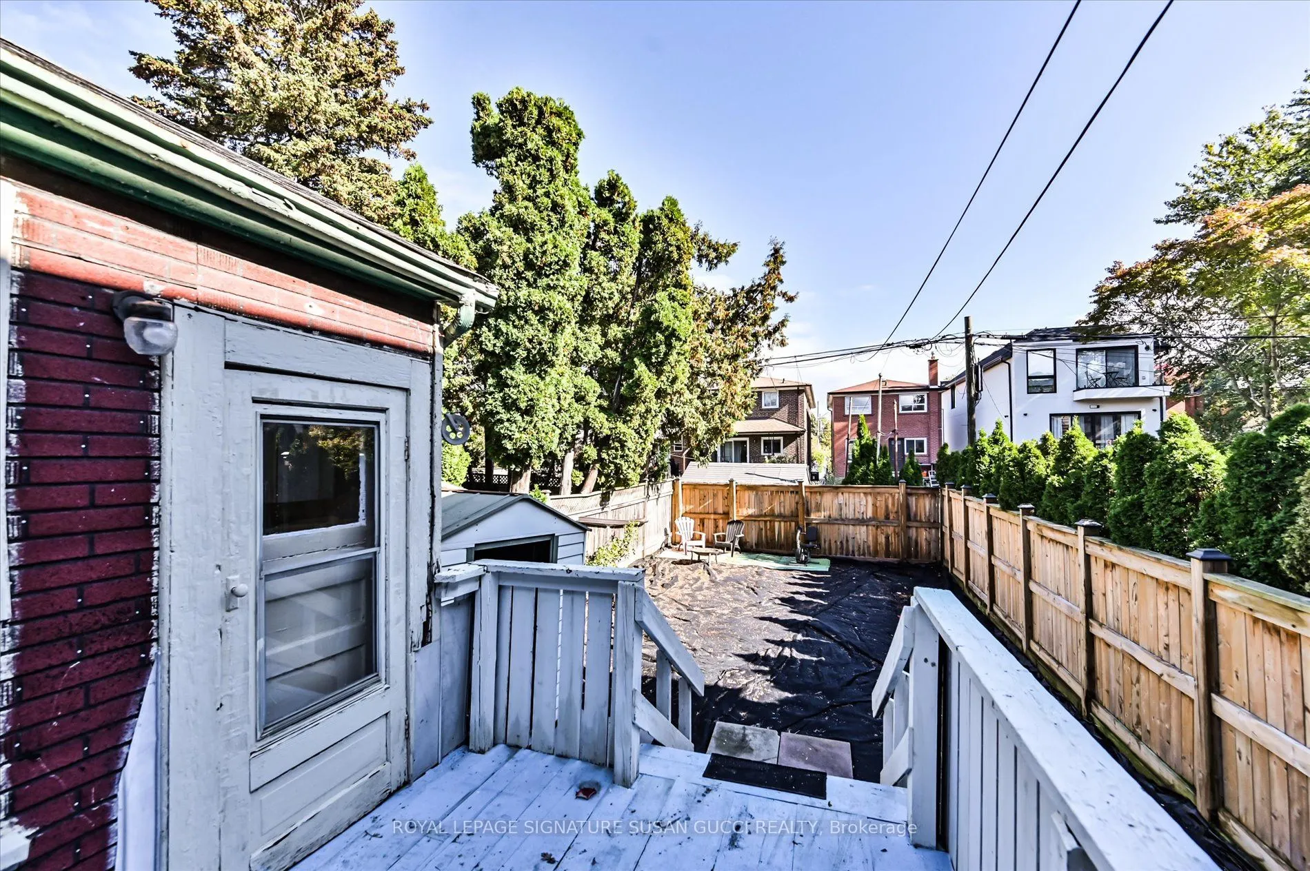 9 Everett Crescent