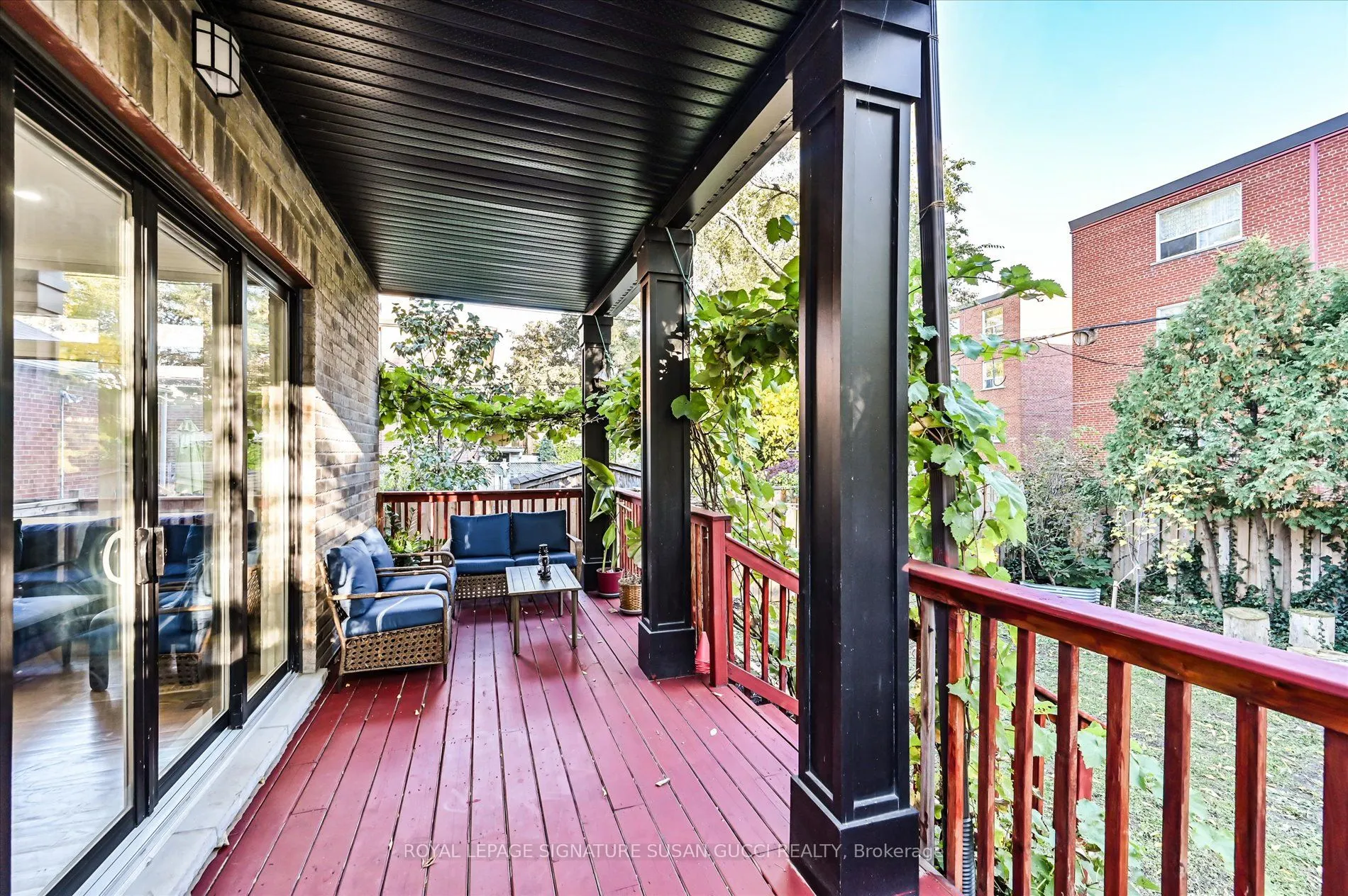 3 Holmstead Avenue