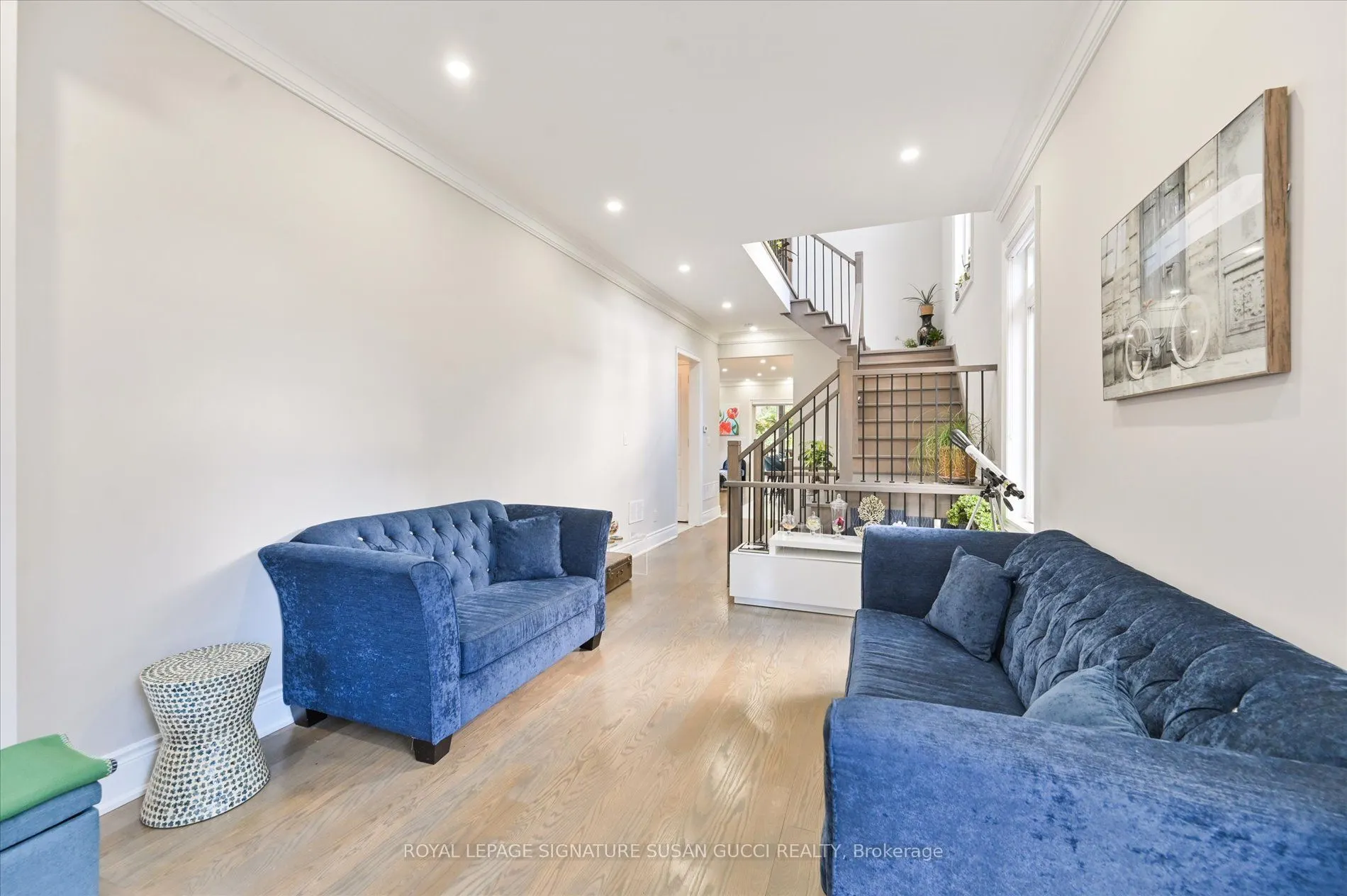 3 Holmstead Avenue