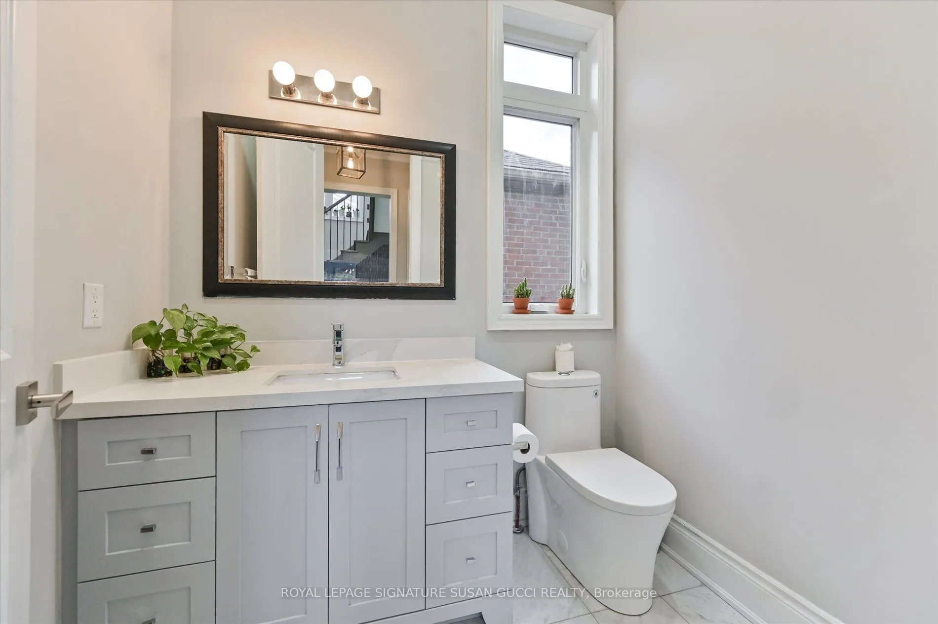 3 Holmstead Avenue