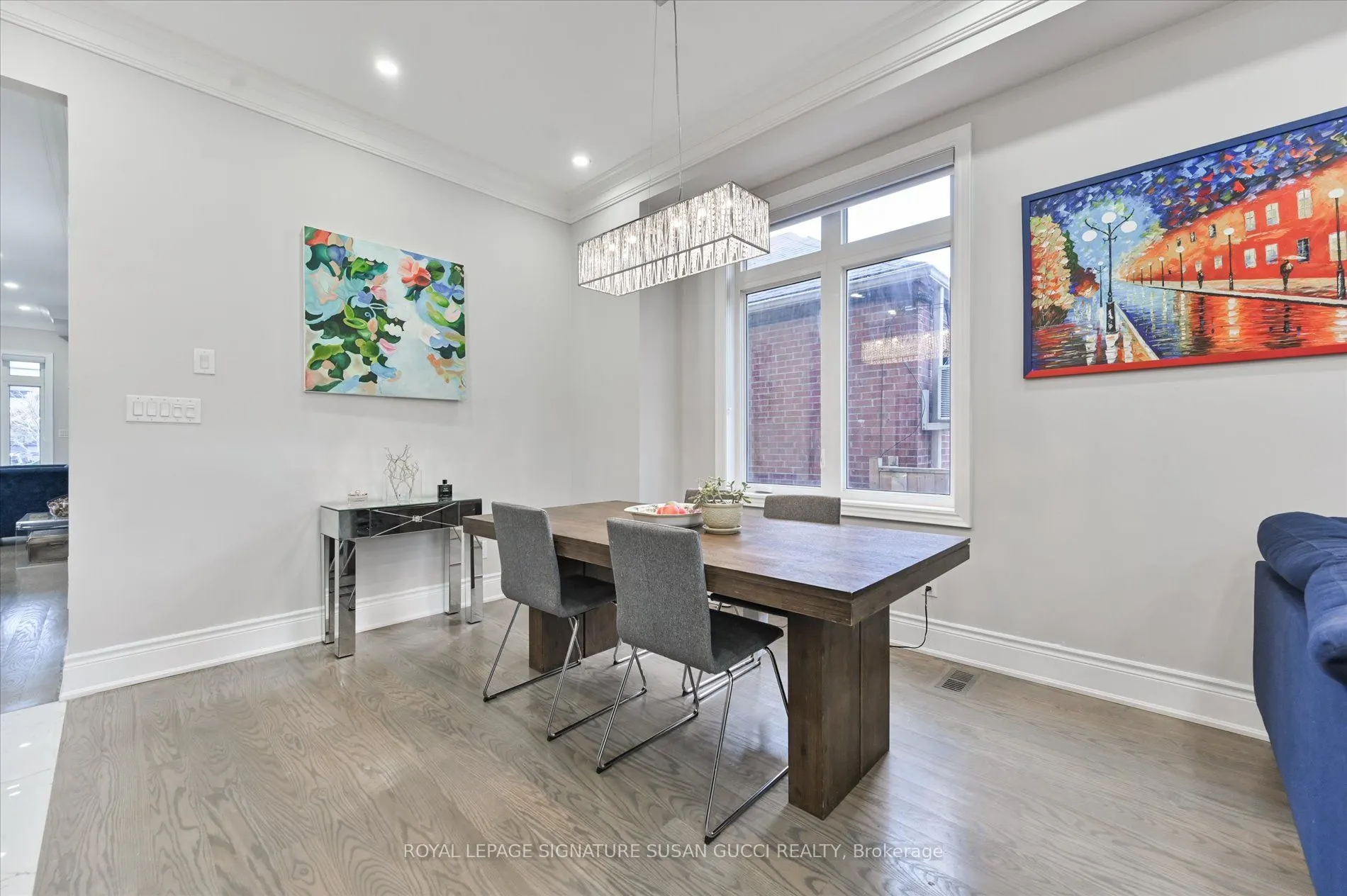 3 Holmstead Avenue
