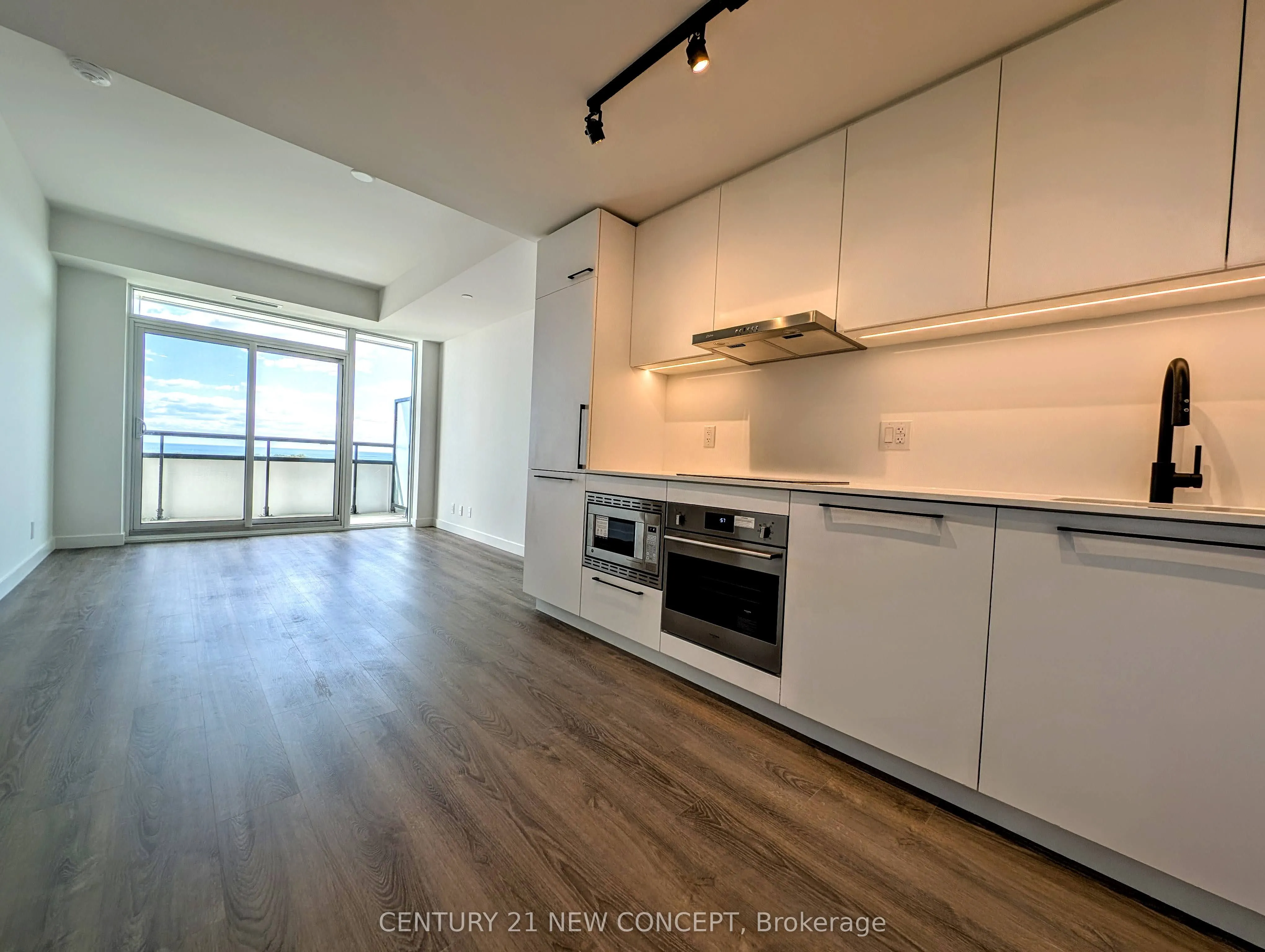 1050 Eastern Avenue, #1204