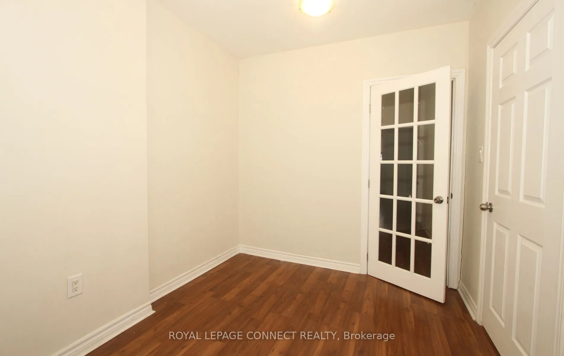 1229A Woodbine Main Floor Avenue