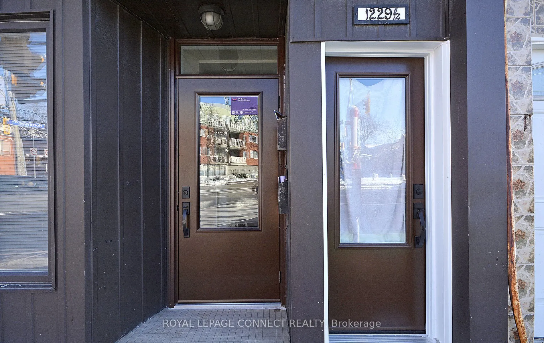 1229A Woodbine Main Floor Avenue
