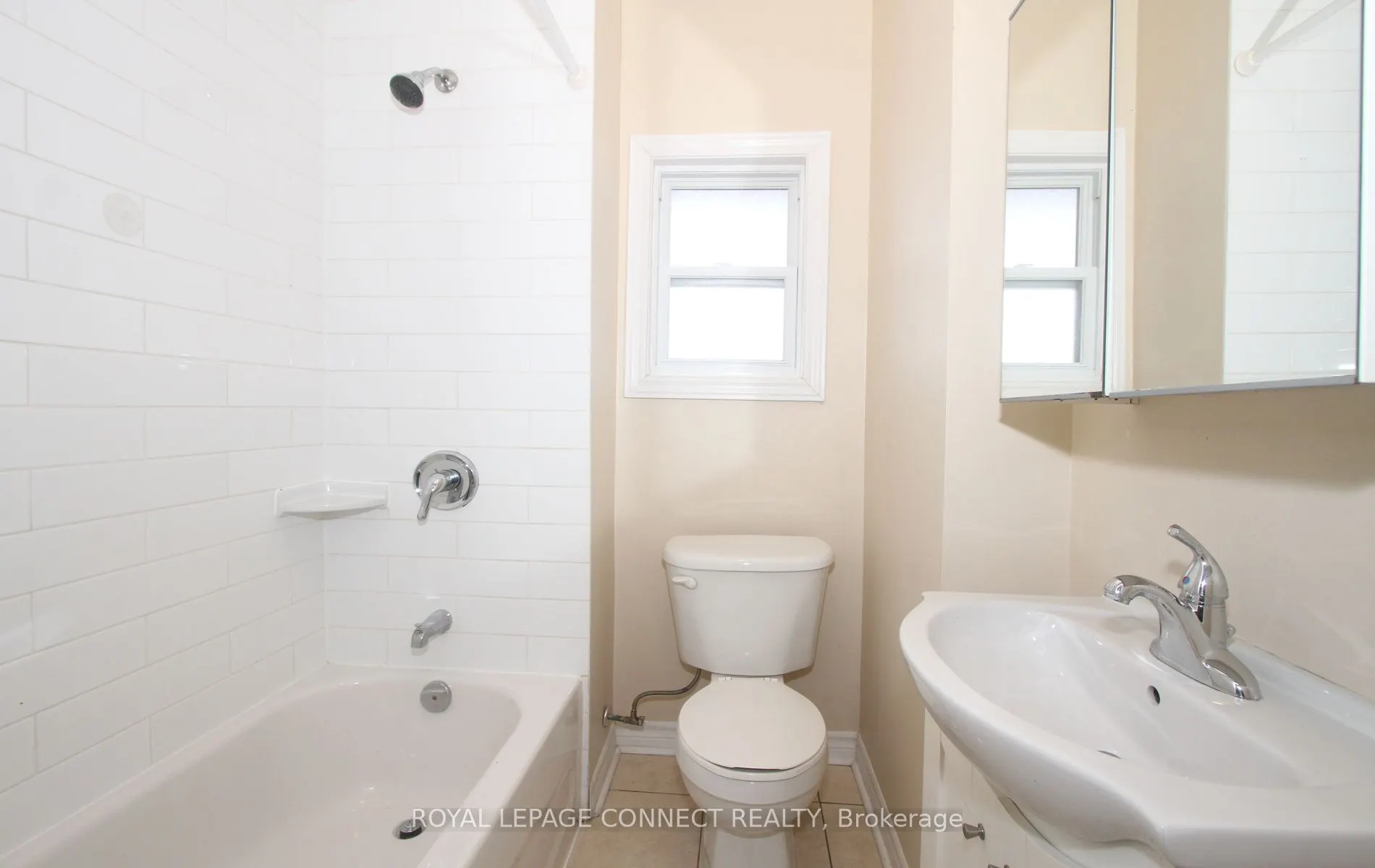 1229A Woodbine Main Floor Avenue