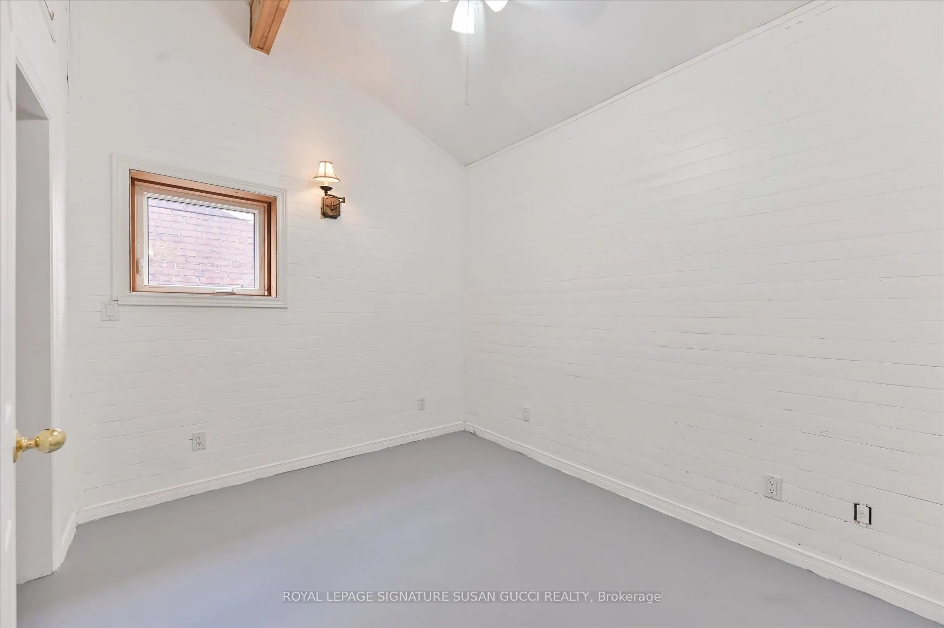 1138 Woodbine Avenue