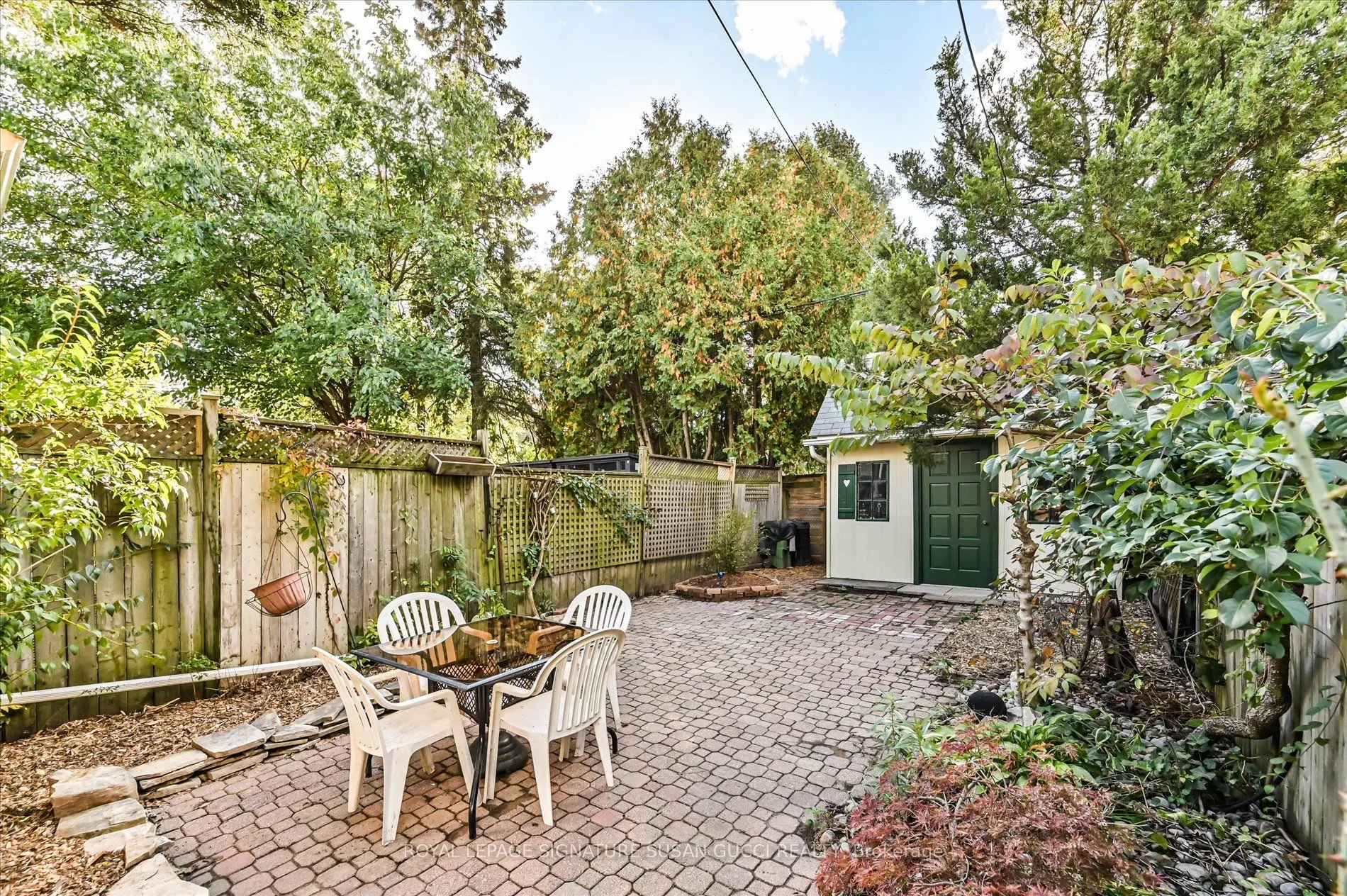 1138 Woodbine Avenue