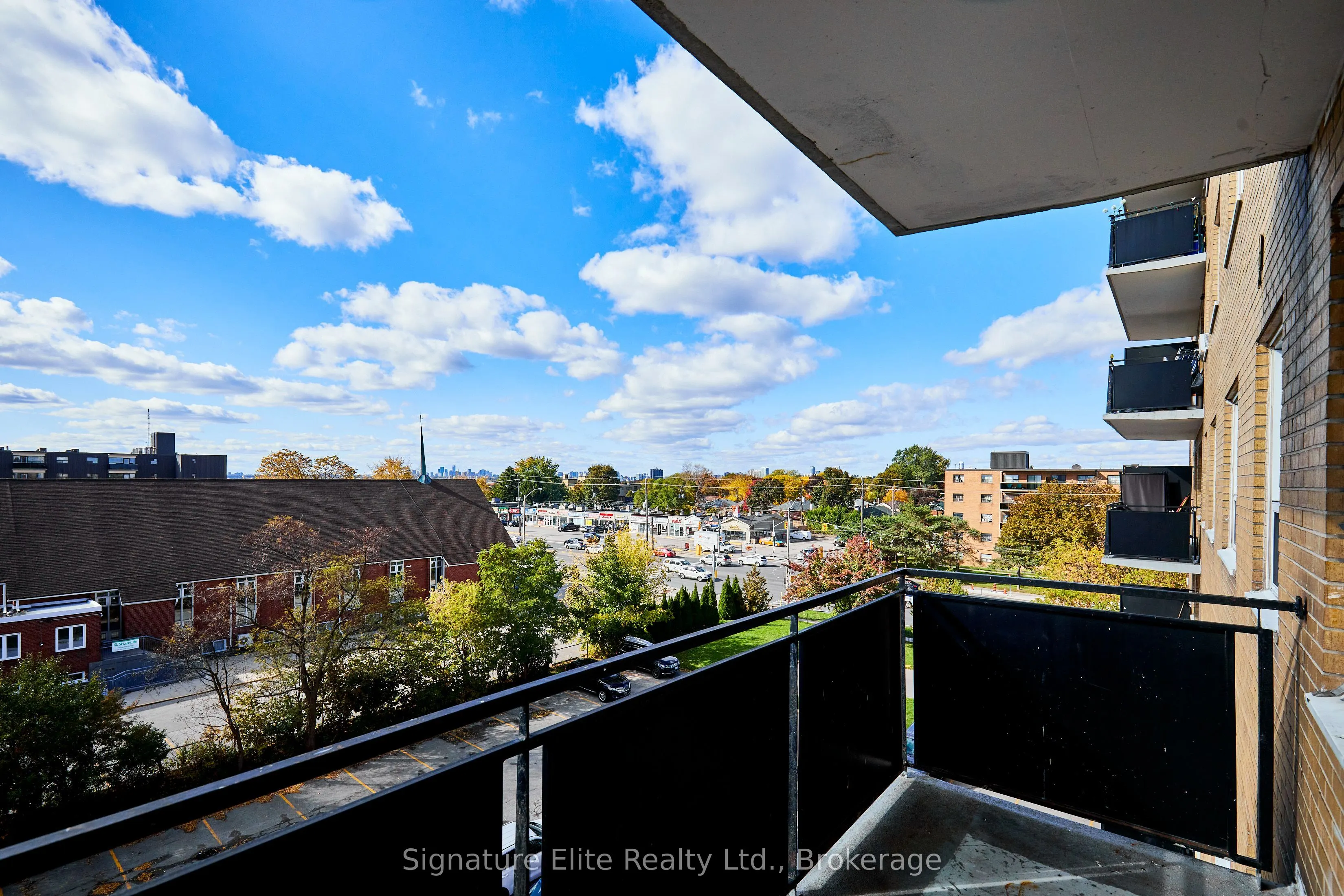 1765 Lawrence Avenue E, #514