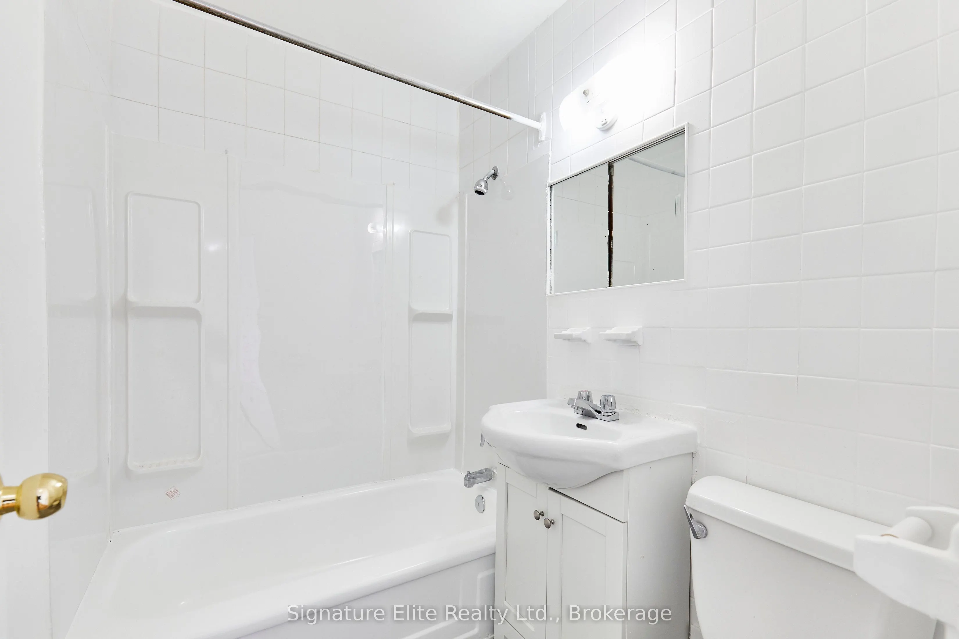 1765 Lawrence Avenue E, #514