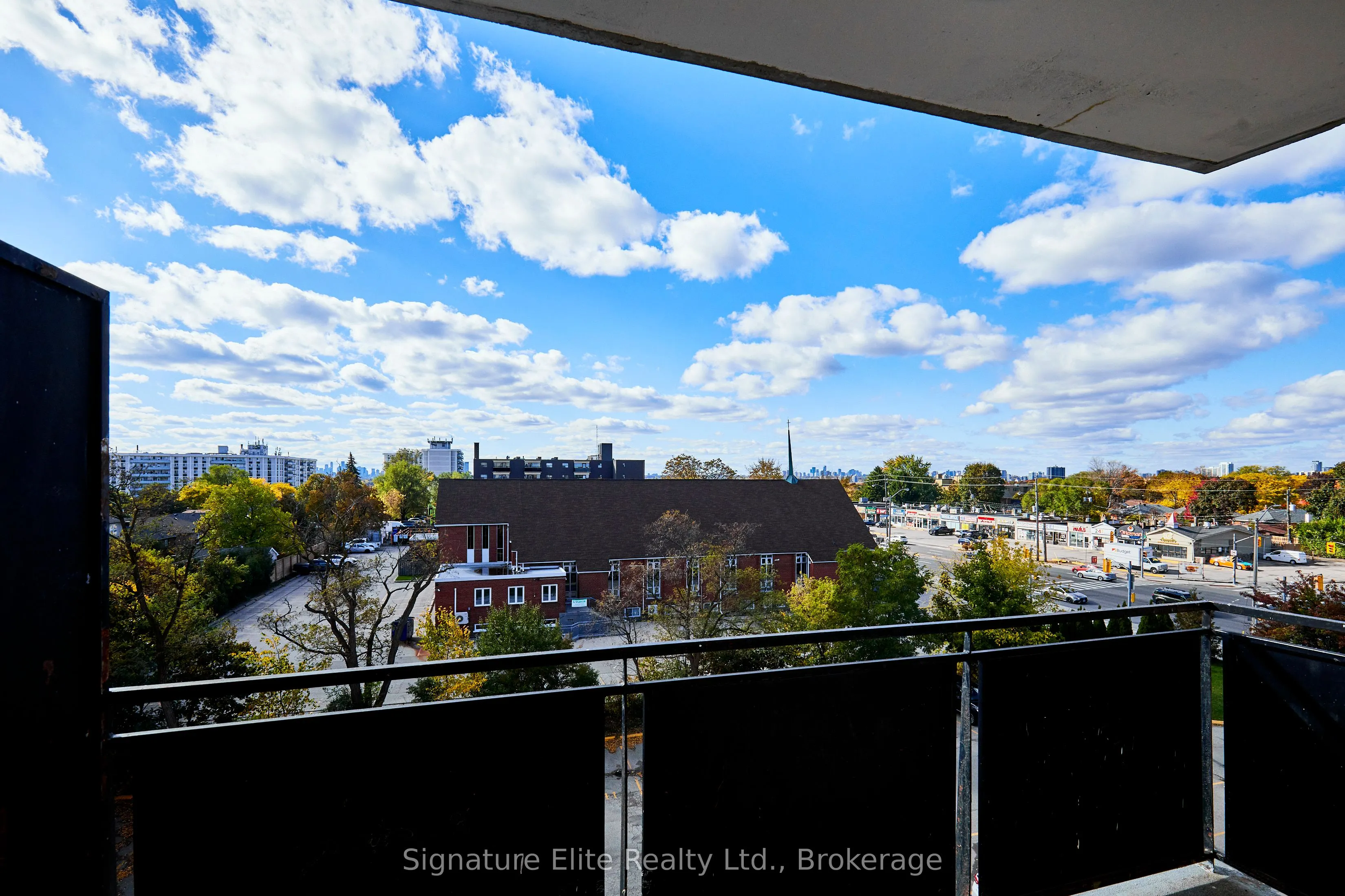 1765 Lawrence Avenue E, #514