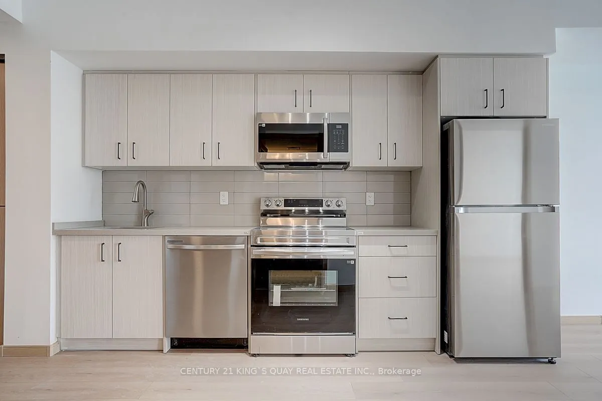 3429 Sheppard Avenue E, #808