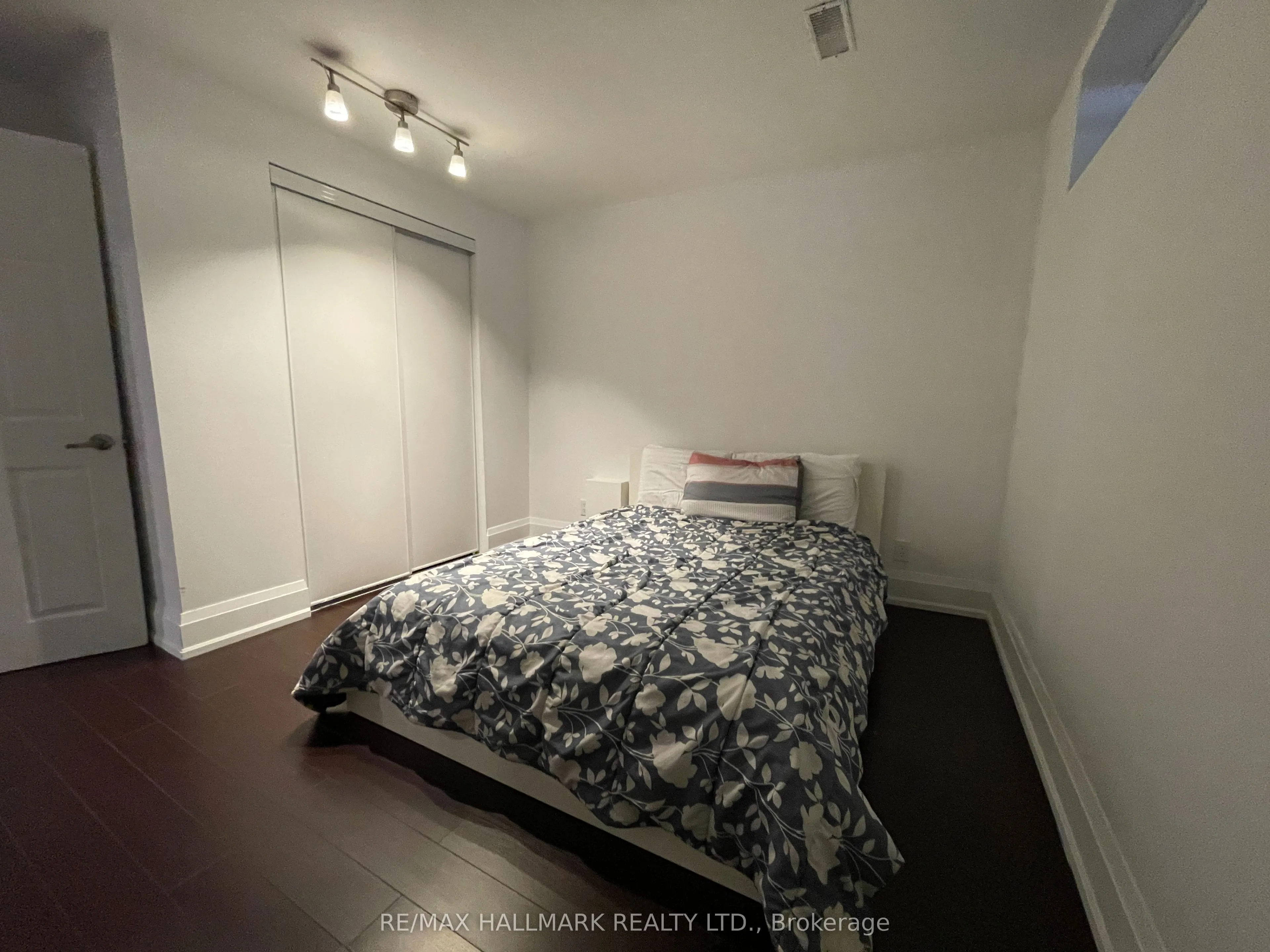 759 Coxwell Avenue, #BSMT