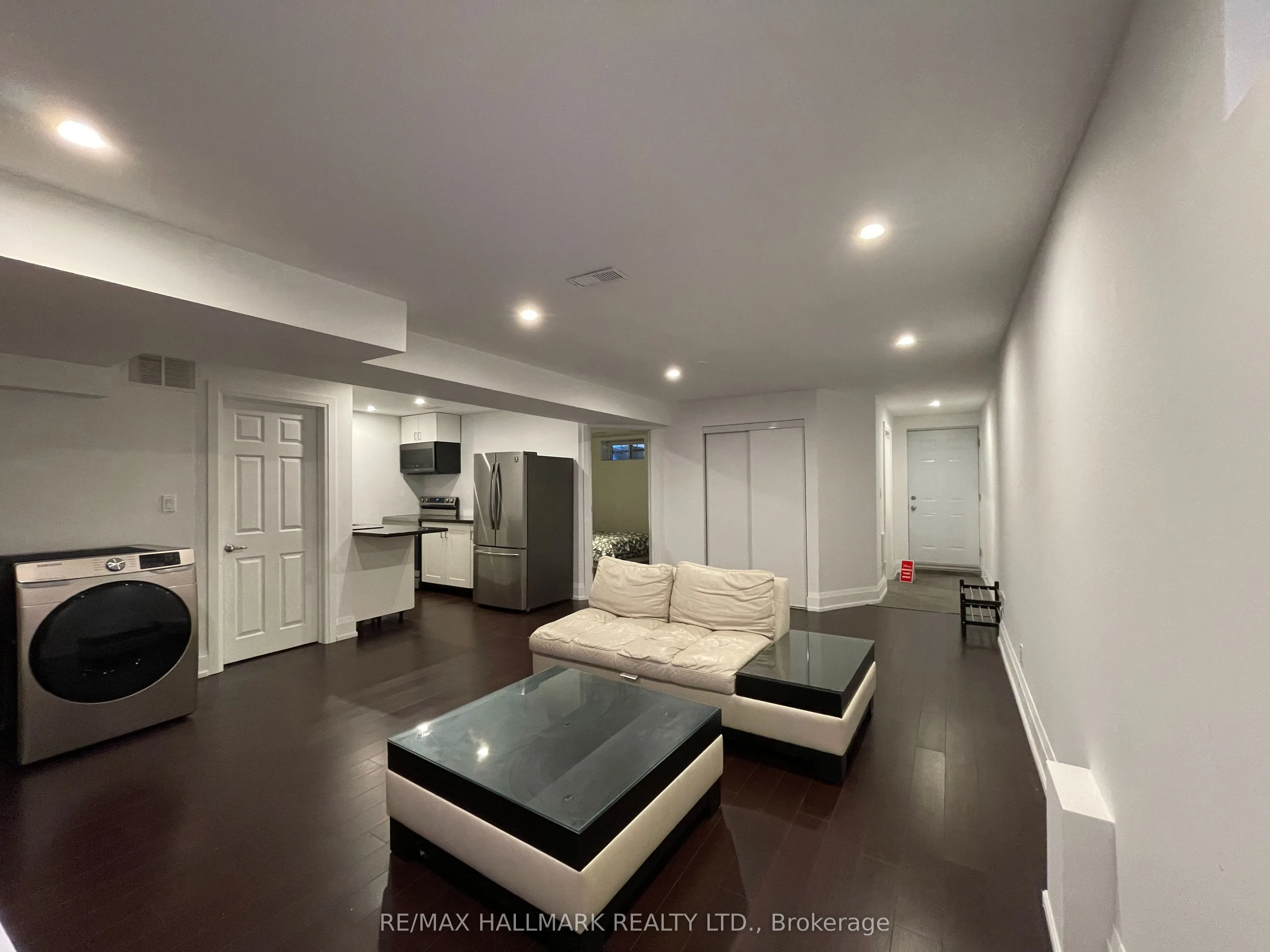 759 Coxwell Avenue, #BSMT