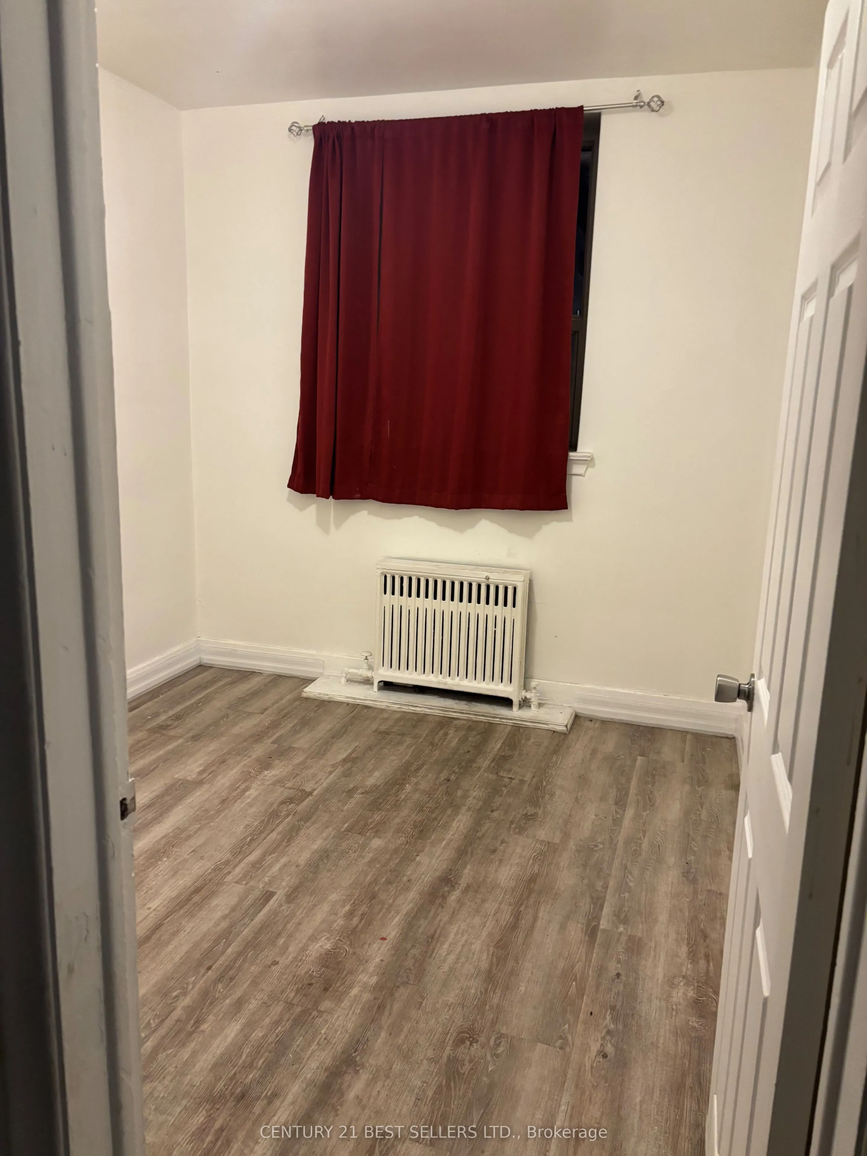 990 O'connor Drive, #106