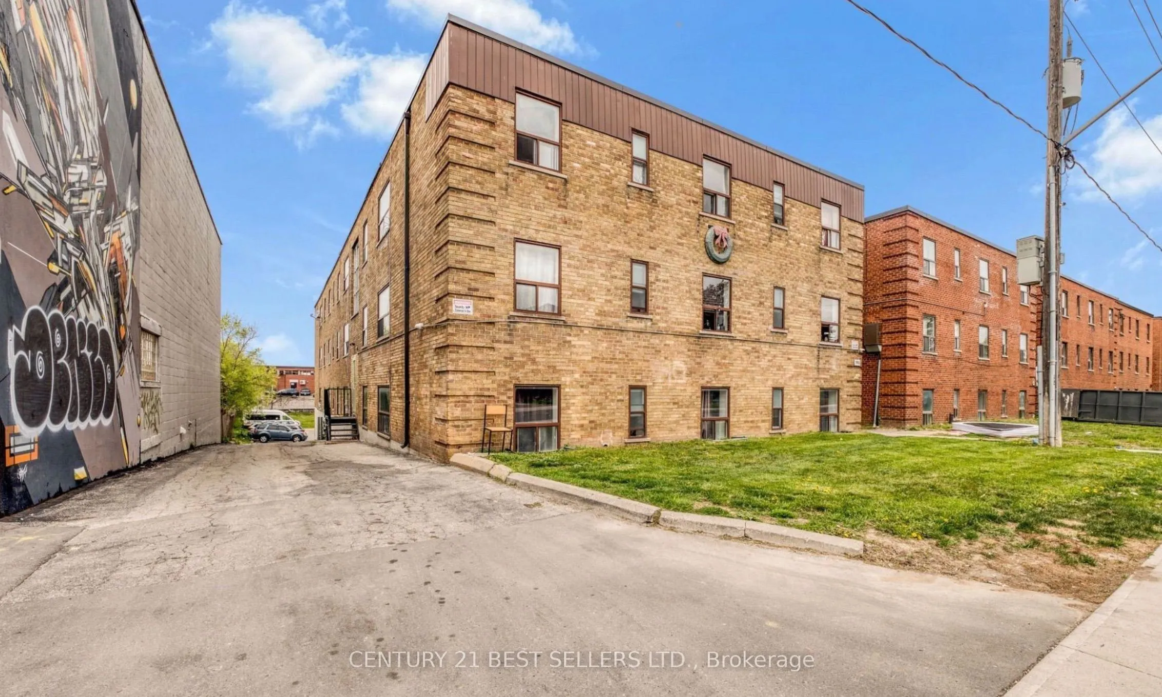 990 O'connor Drive, #106