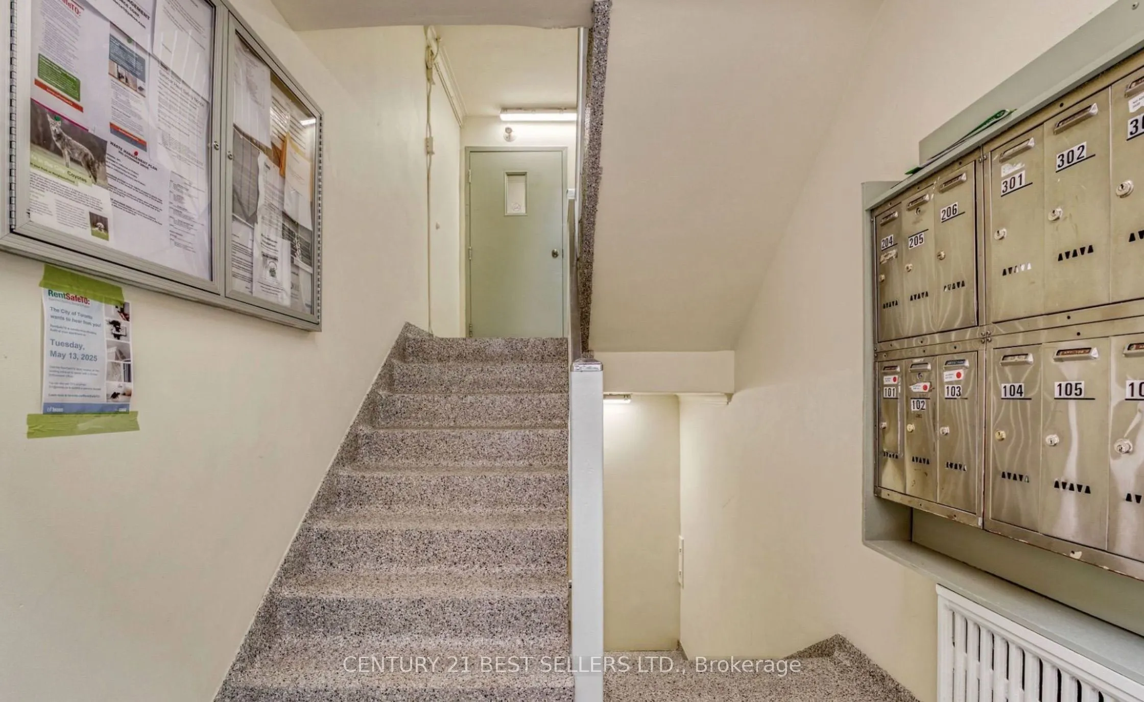 990 O'connor Drive, #106