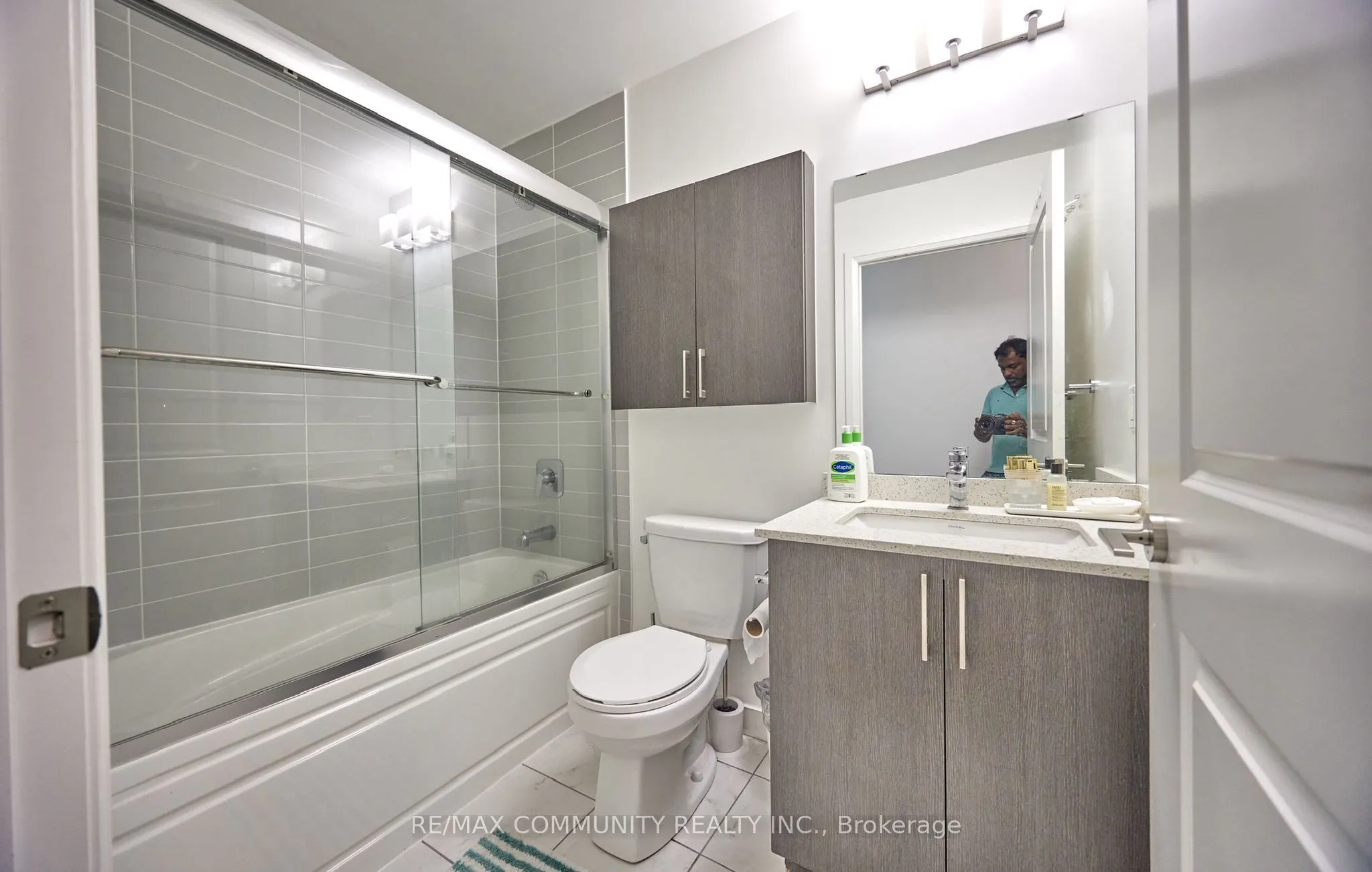 3121 Sheppard Avenue E, #630
