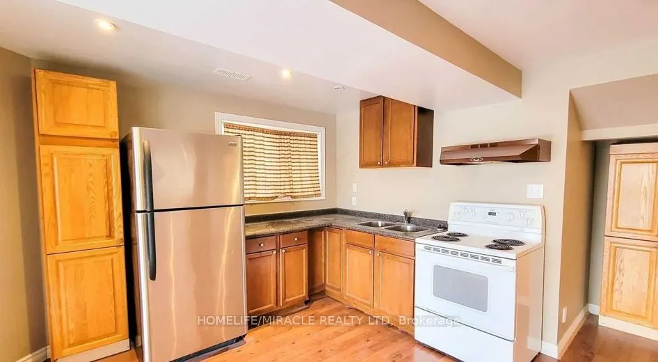 56 Cousins Street, #Lower