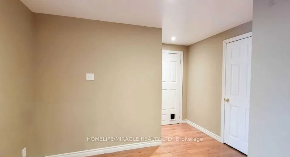 56 Cousins Street, #Lower