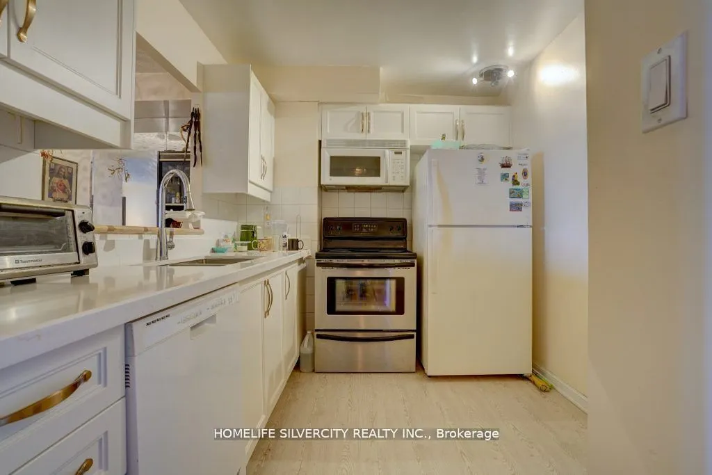 88 Corporate Drive, #1617