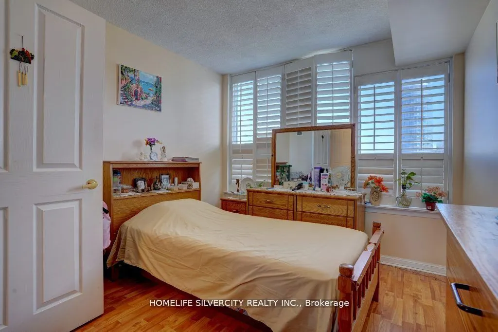 88 Corporate Drive, #1617