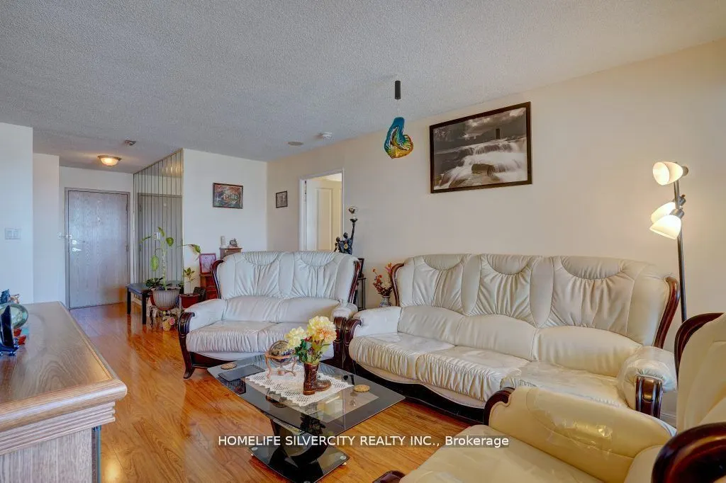 88 Corporate Drive, #1617