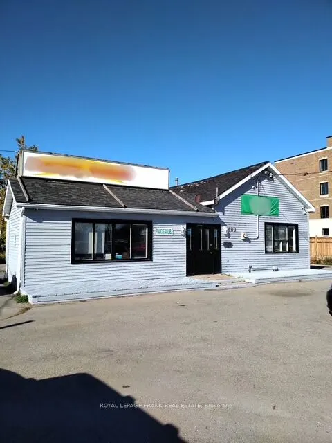 480 Taunton Road E