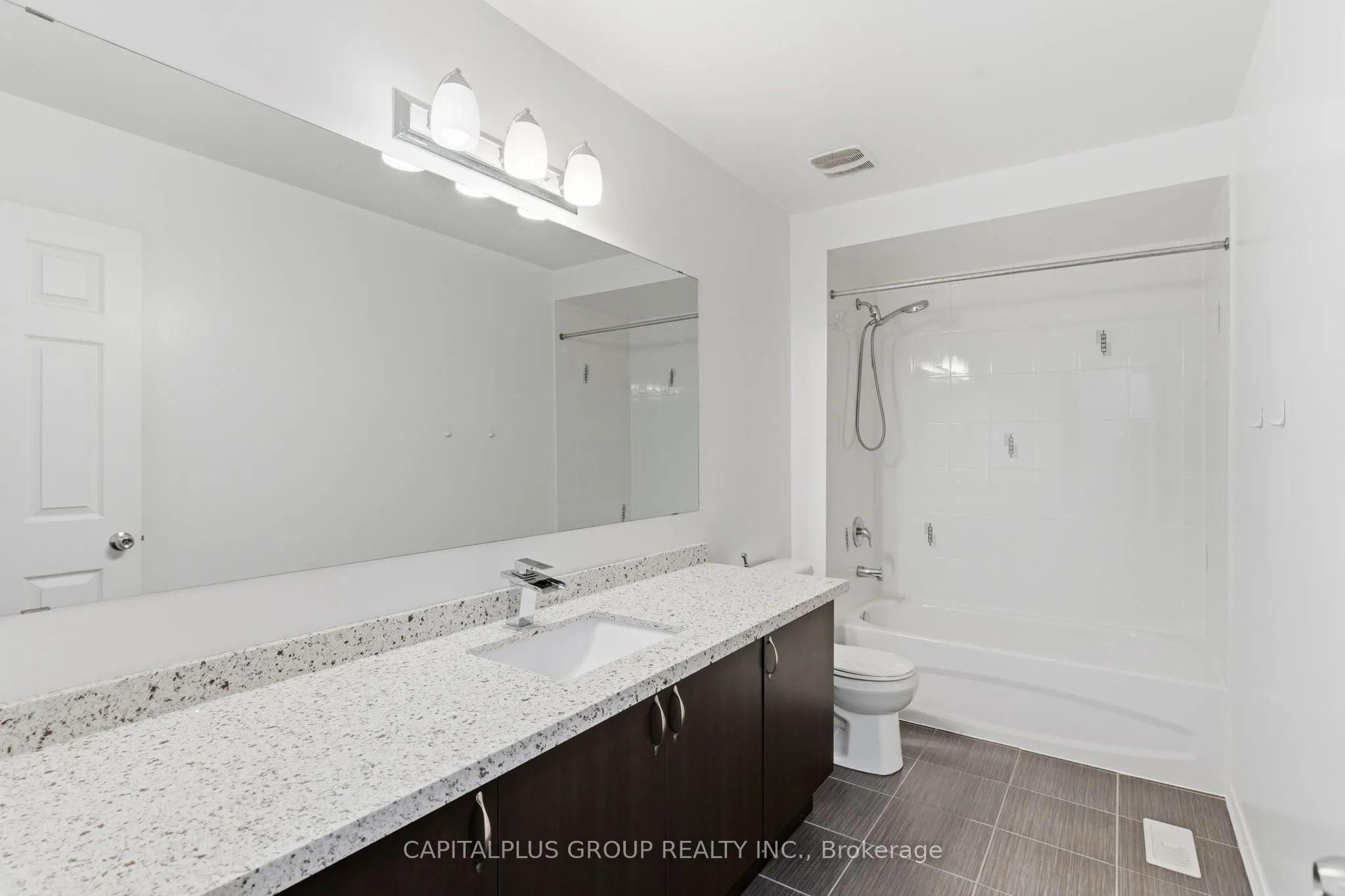 2352 Secreto Drive, #Main