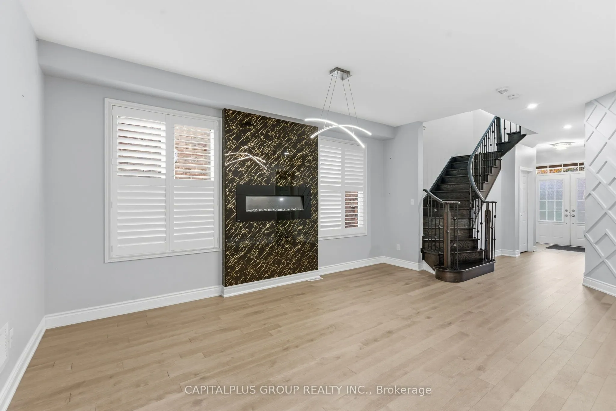 2352 Secreto Drive, #Main