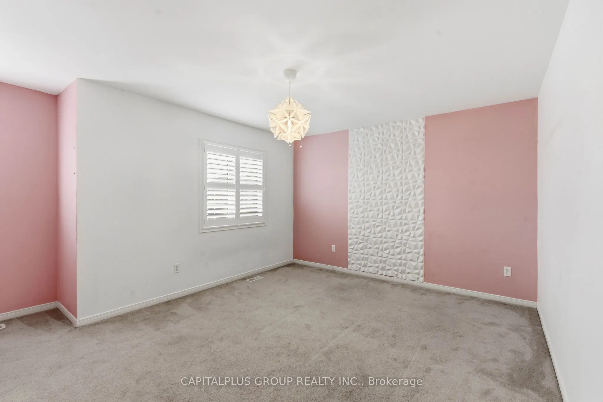 2352 Secreto Drive, #Main